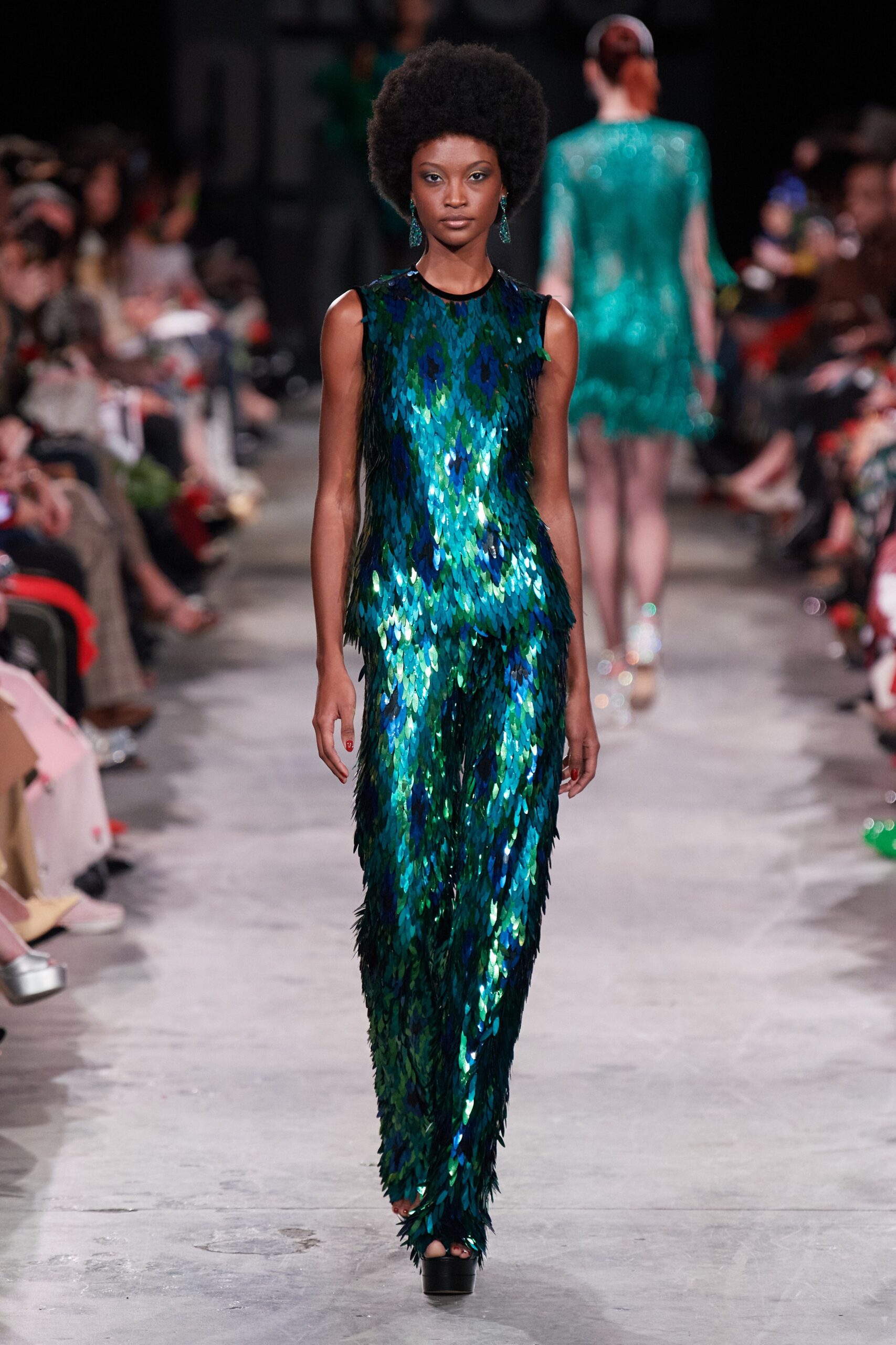 Naeem Khan F/W 23 Look 27