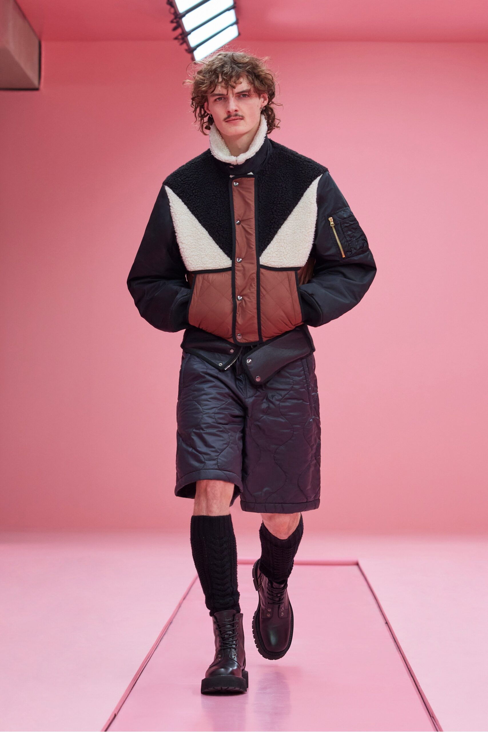Neil Barrett F/W 22 Menswear Look 28