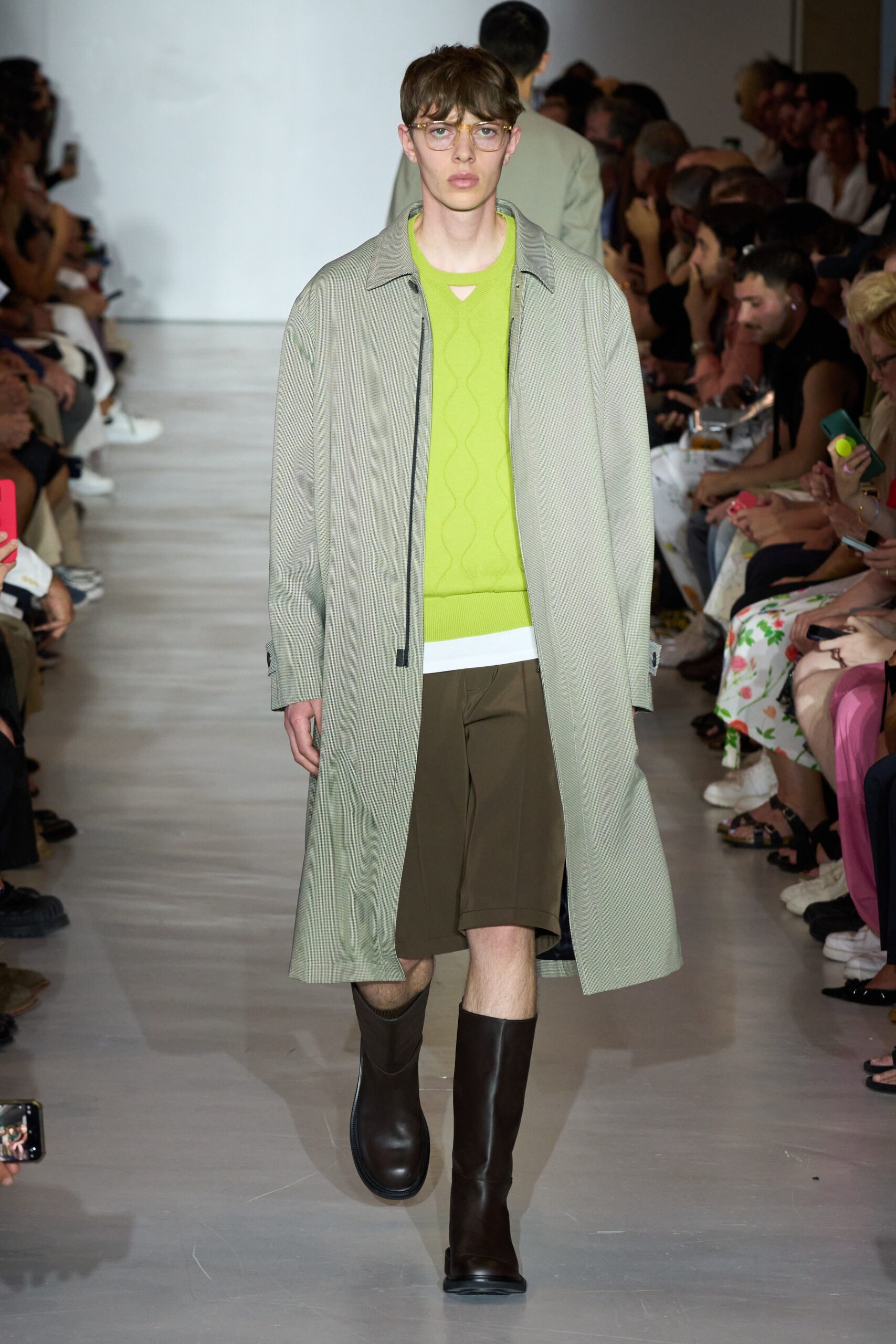 Neil Barrett S/S 24 Menswear Look 28