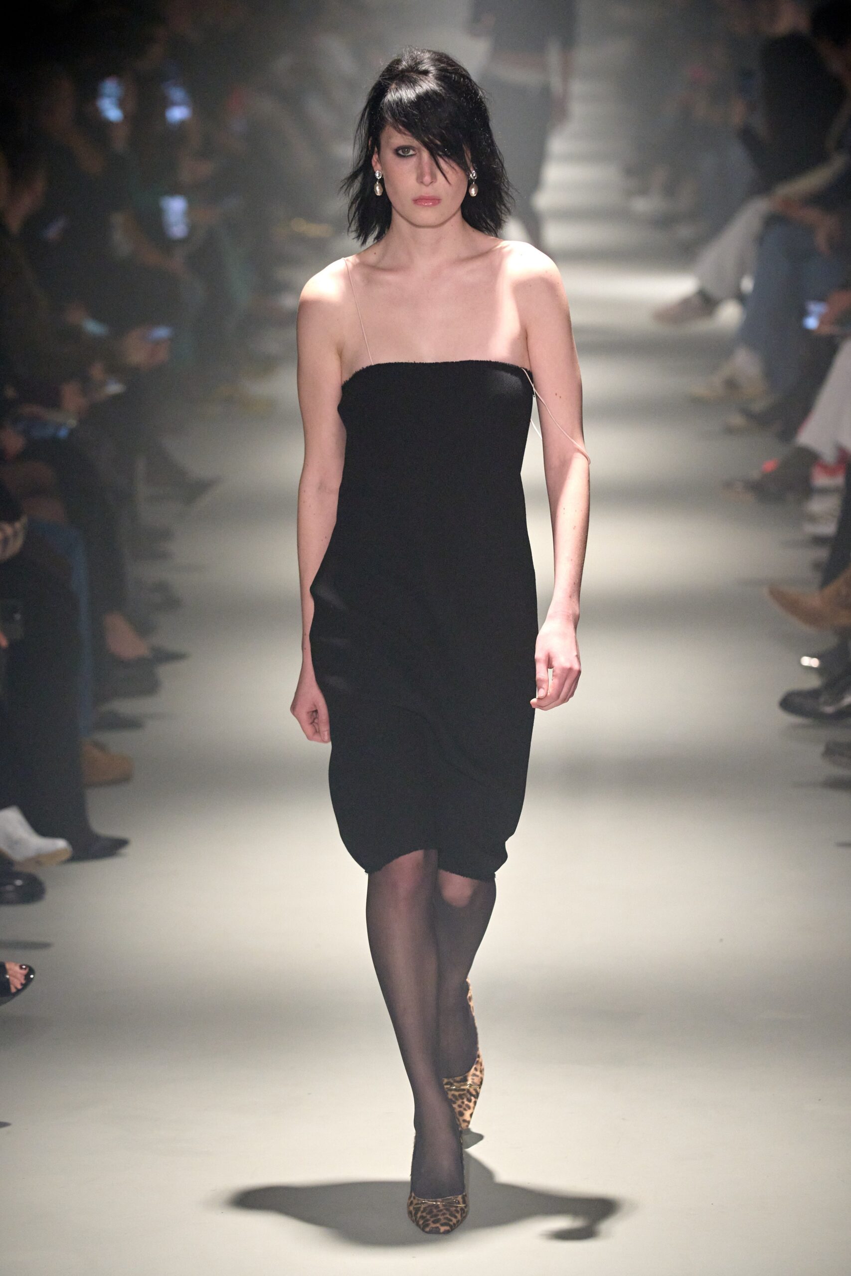 No. 21 F/W 23 Look 29