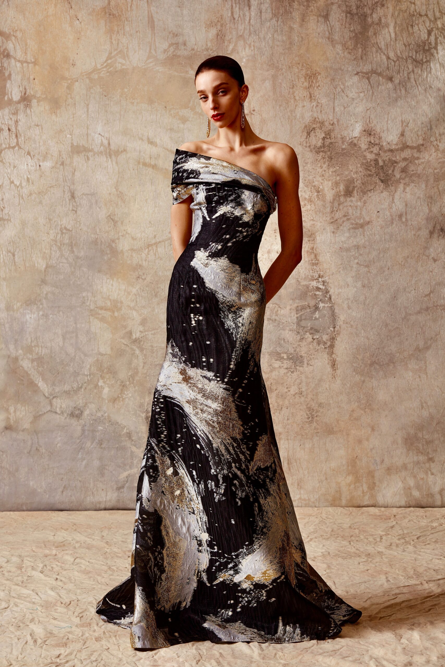 Naeem Khan F/W 22 Look 30
