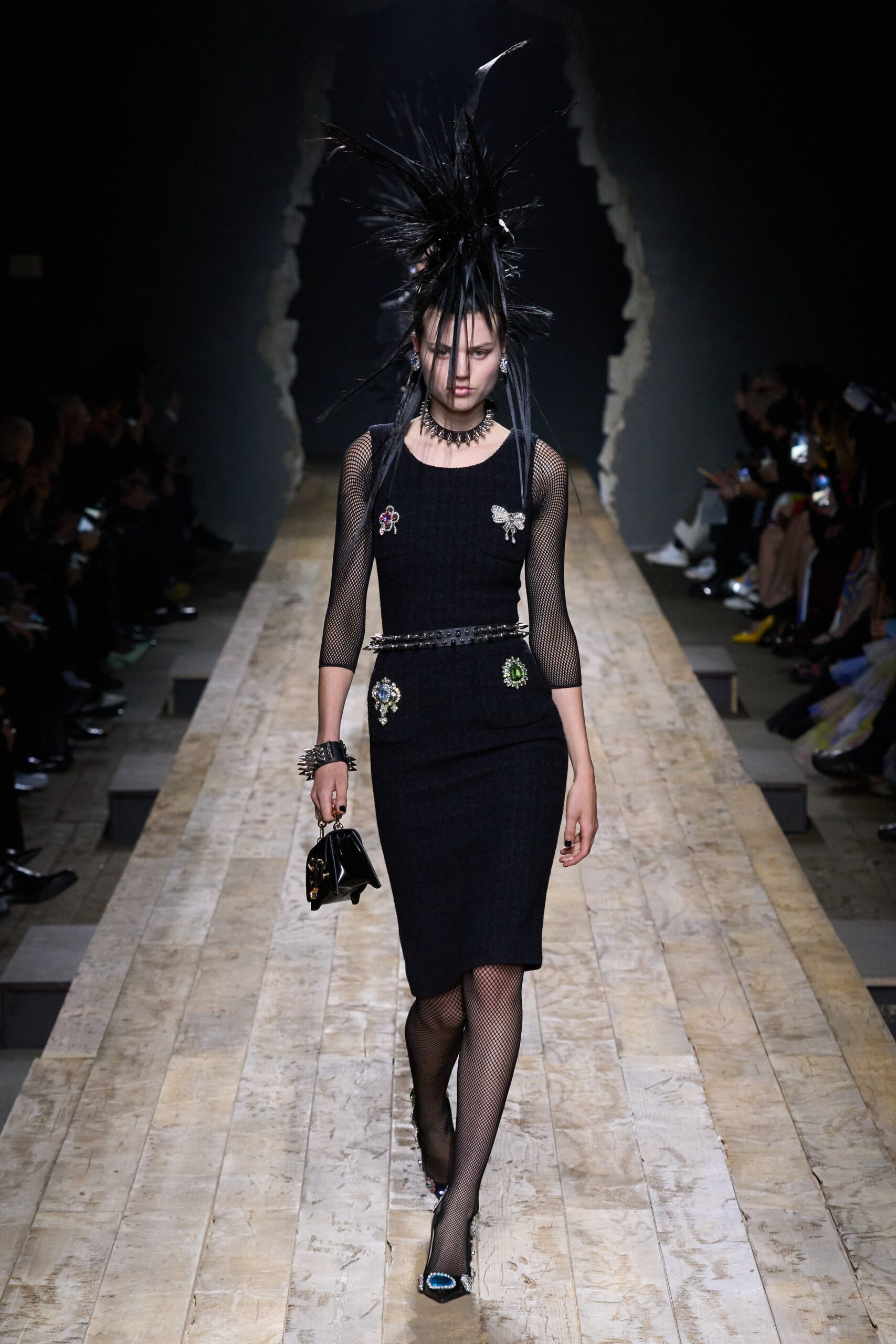 Moschino F/W 23 Look 30