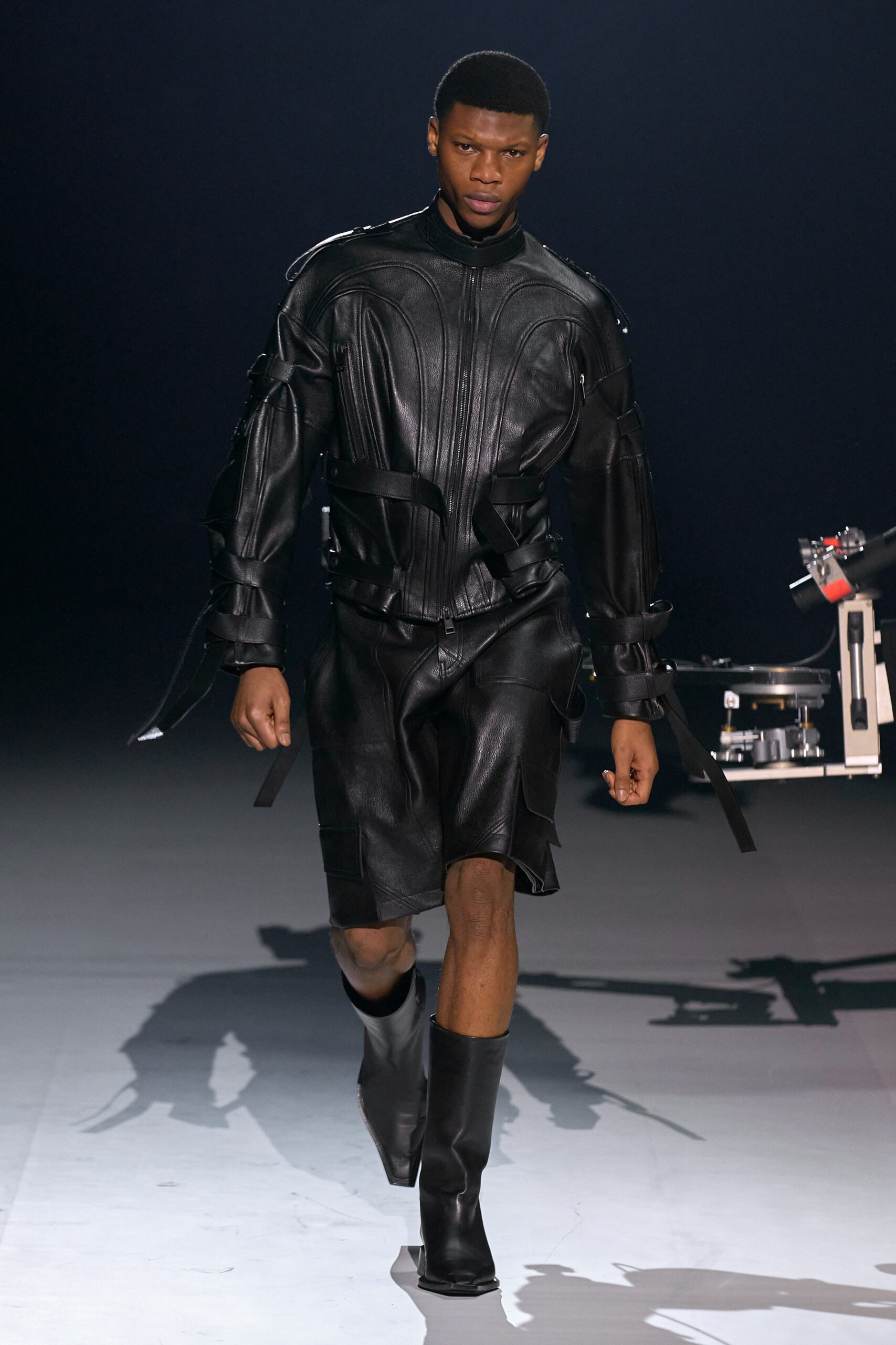 Mugler F/W 22 Look 29