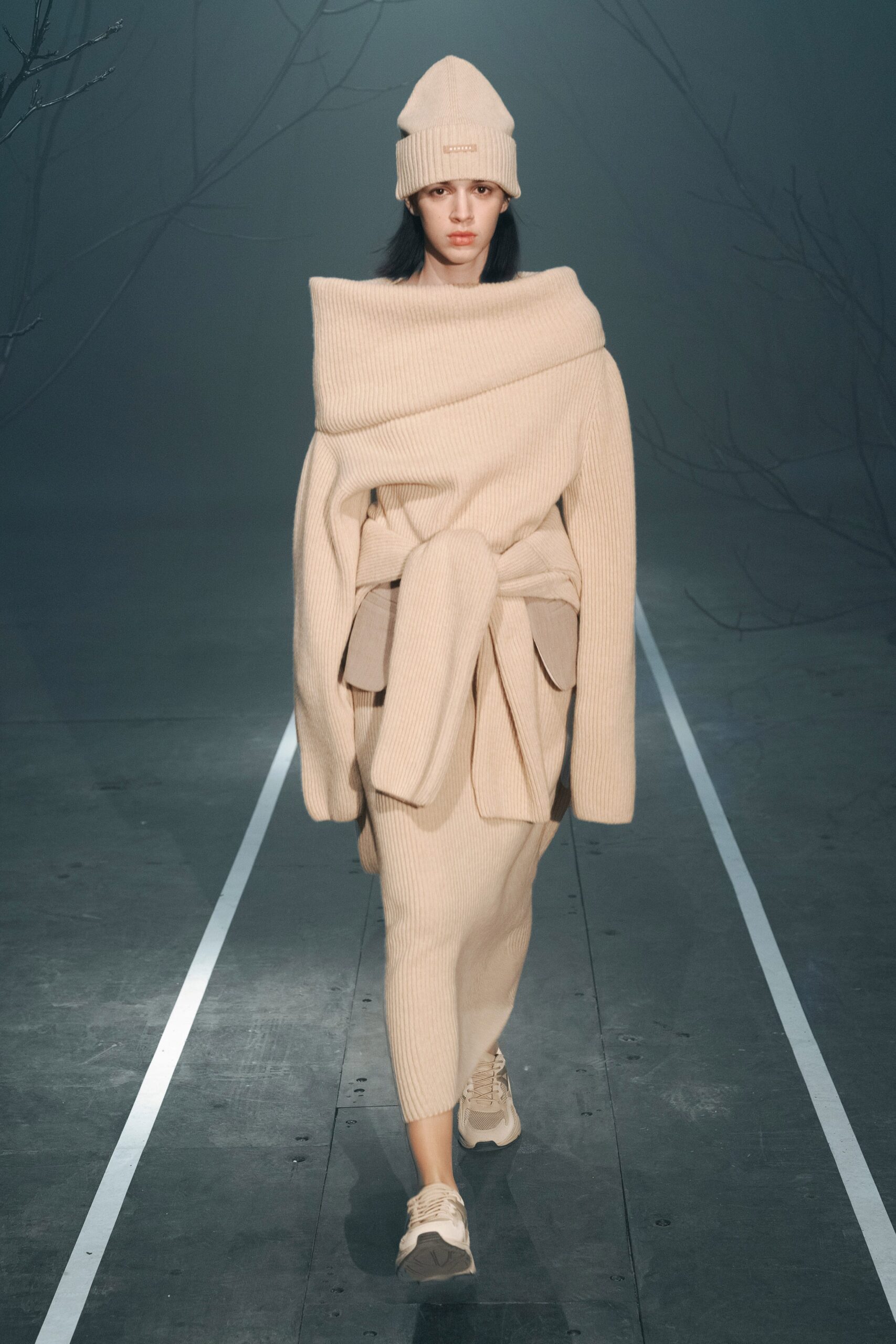 Nehera F/W 22 Look 30