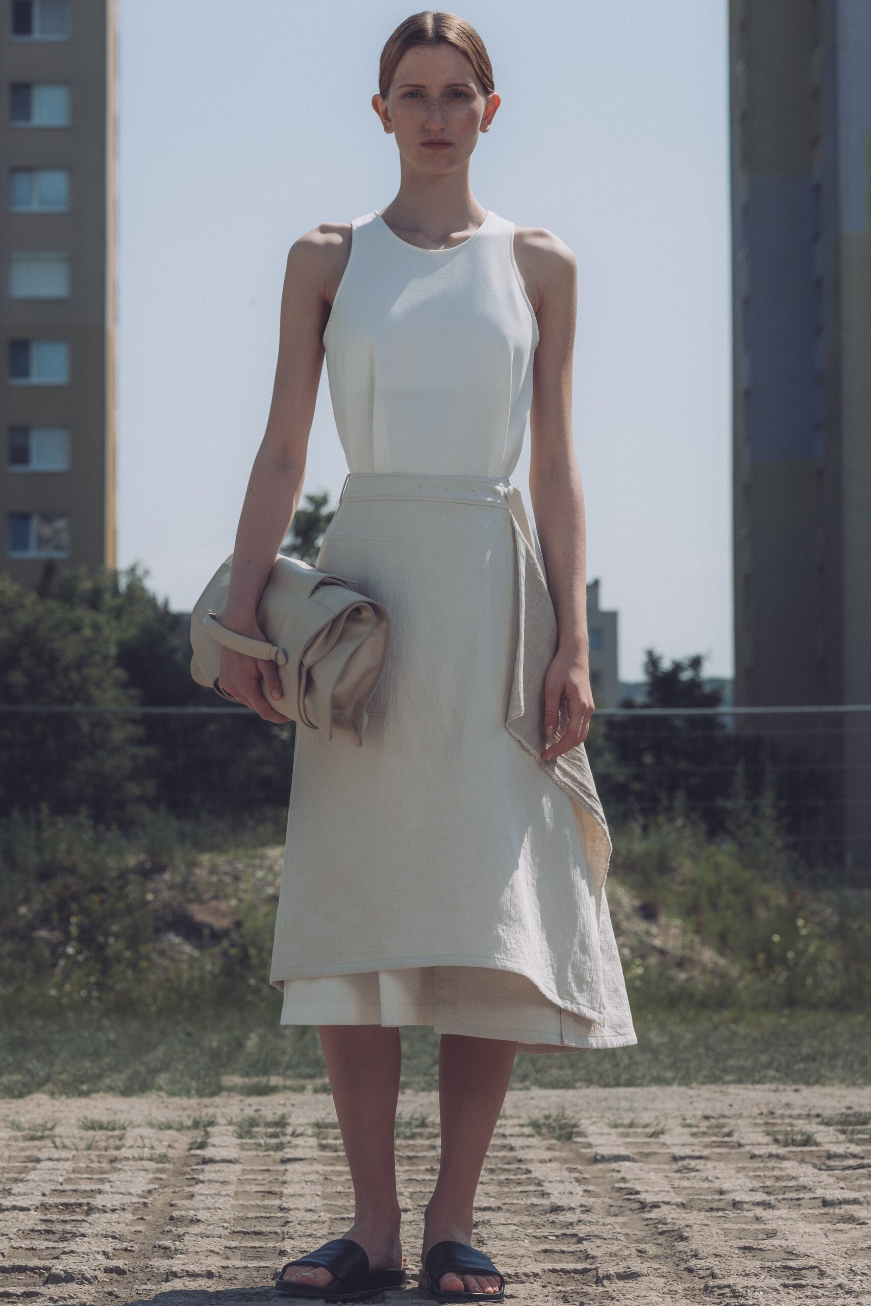 Nehera Resort 20 Look 31