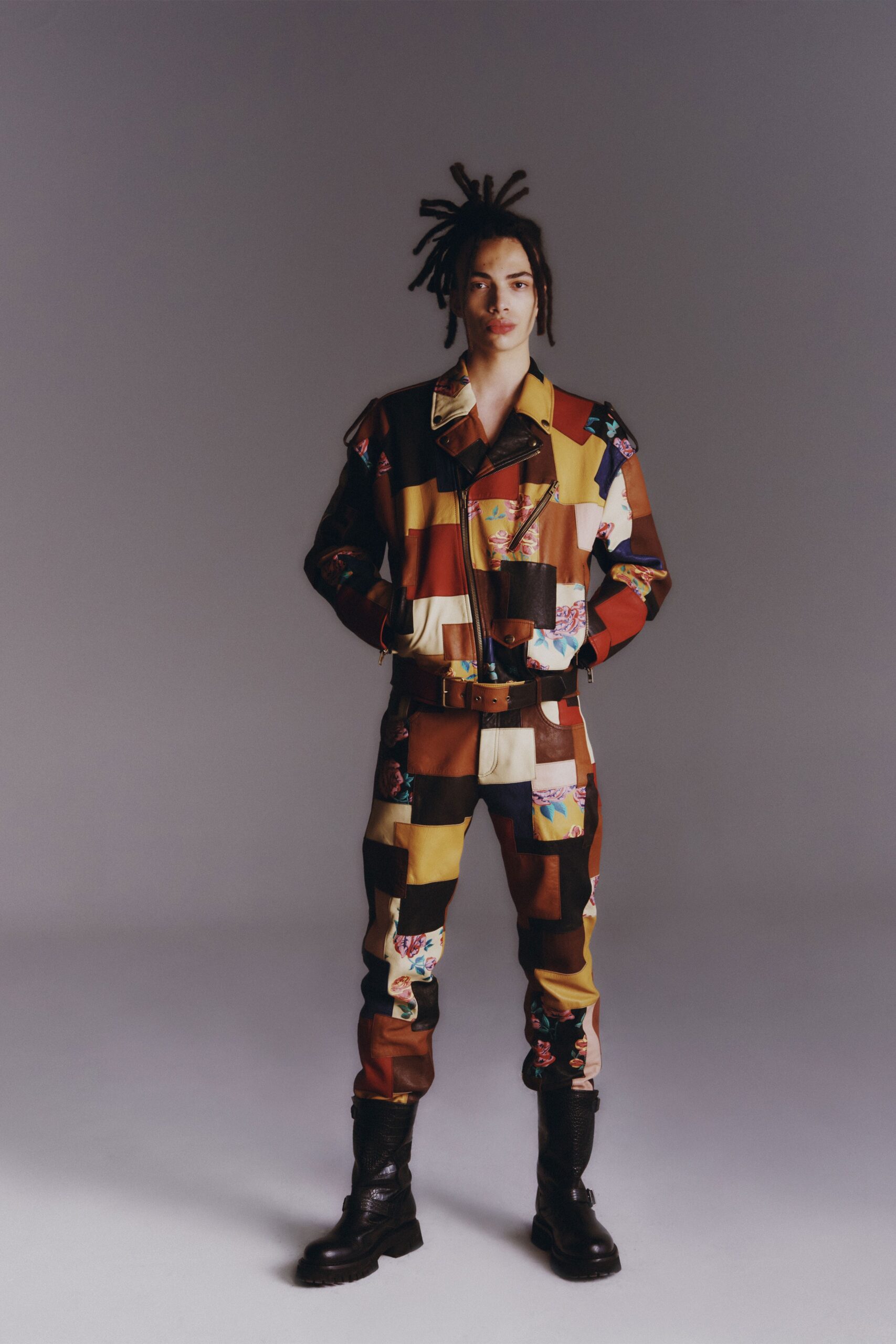 Moschino Resort 23 Look 31