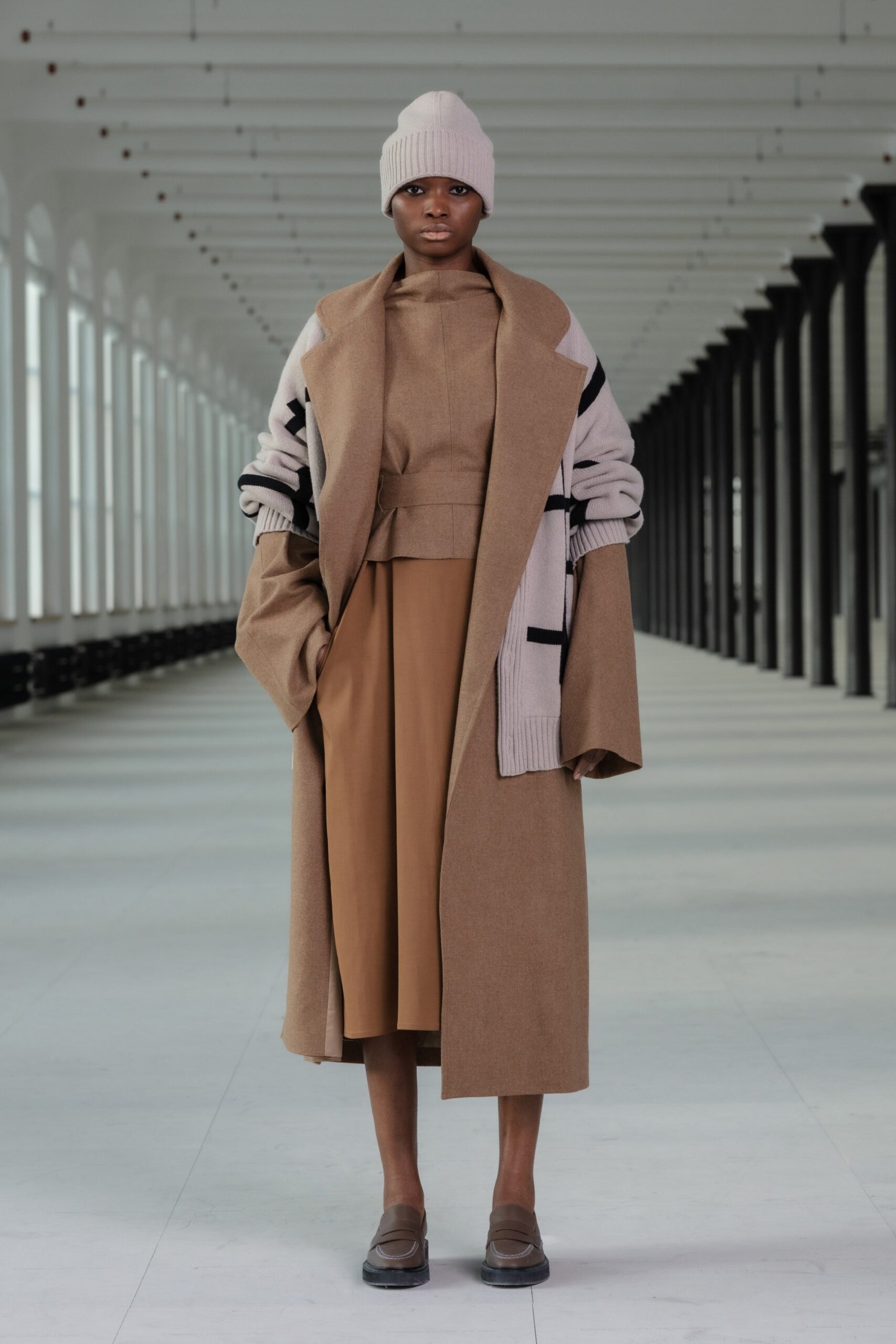 Nehera F/W 21 Look 32