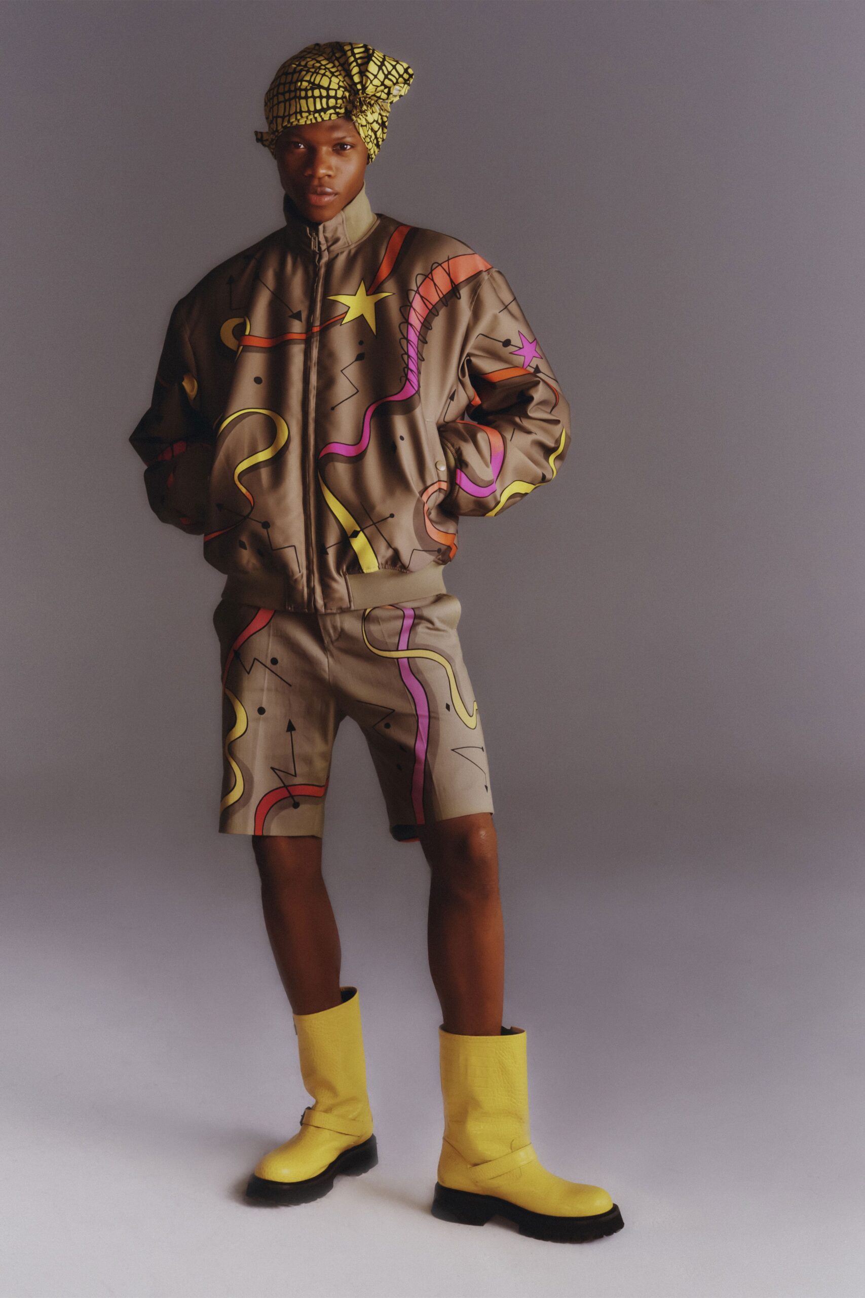 Moschino Resort 23 Look 32