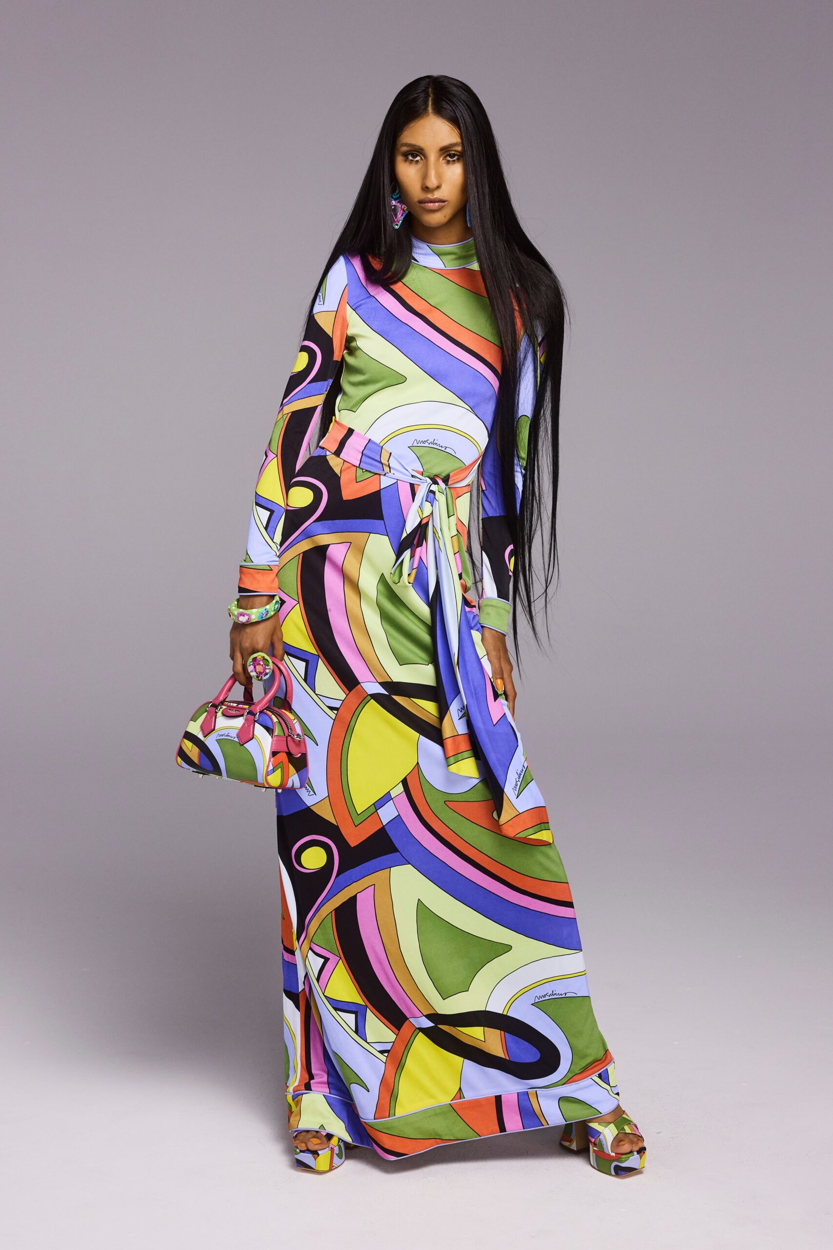 Moschino Resort 23 Look 32