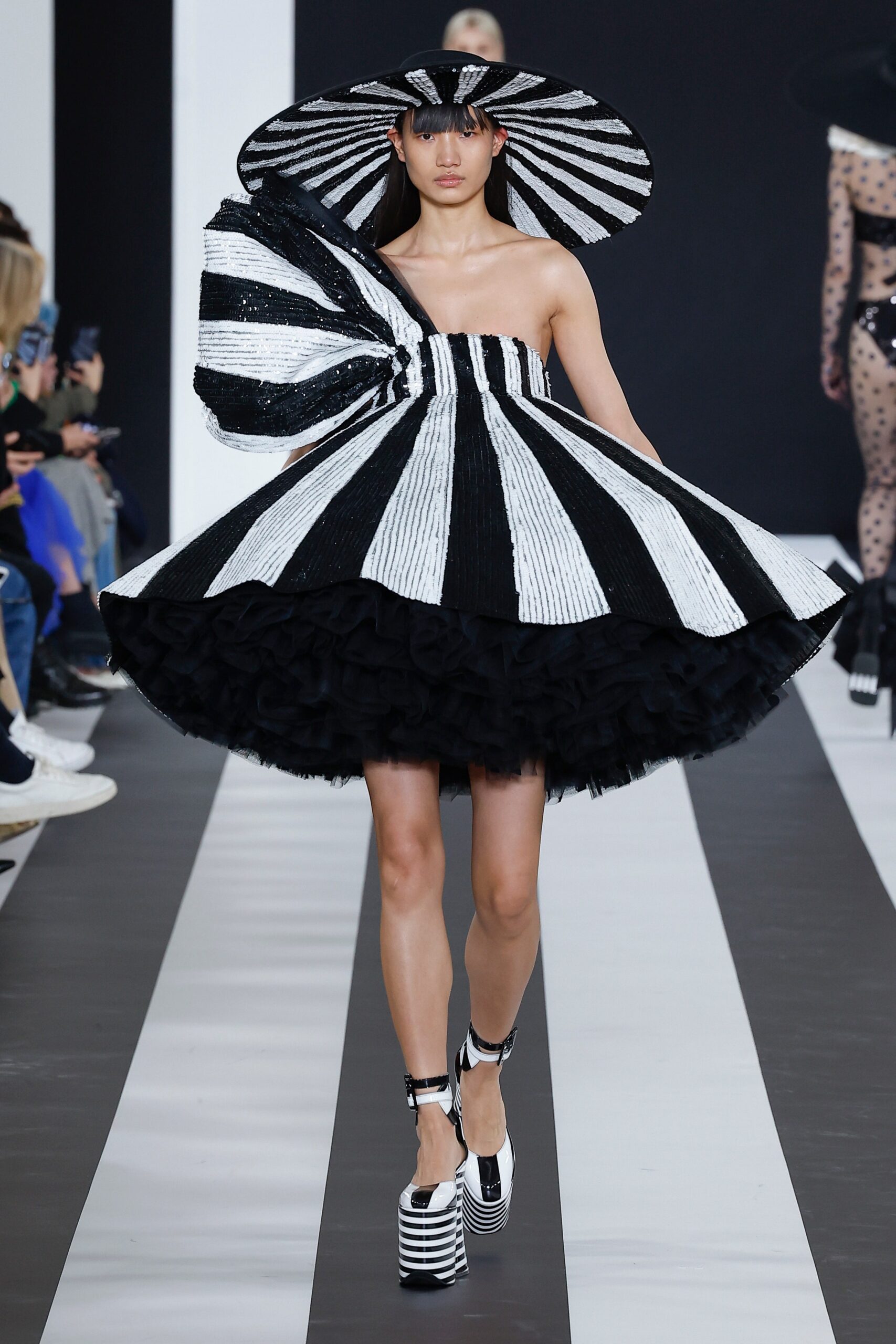 Nina Ricci F/W 23 Look 32