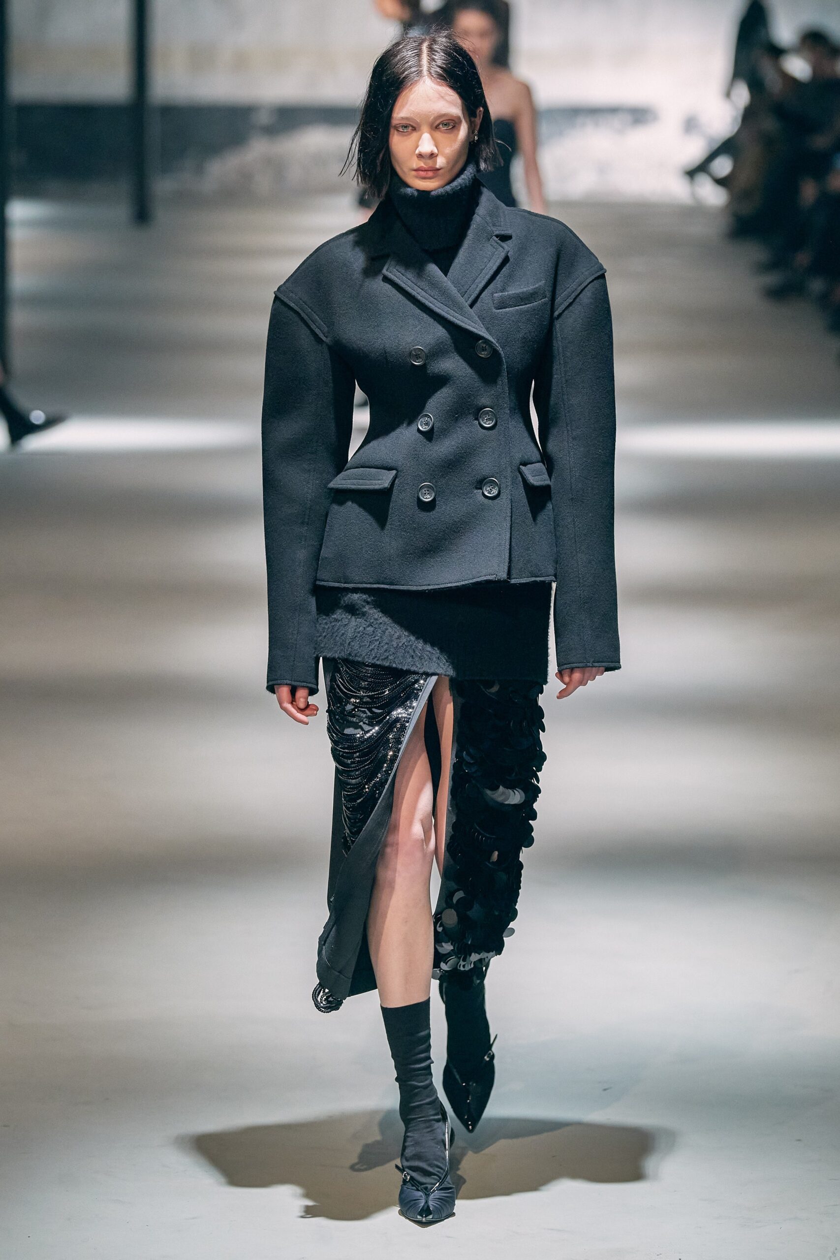 No. 21 F/W 22 Look 32