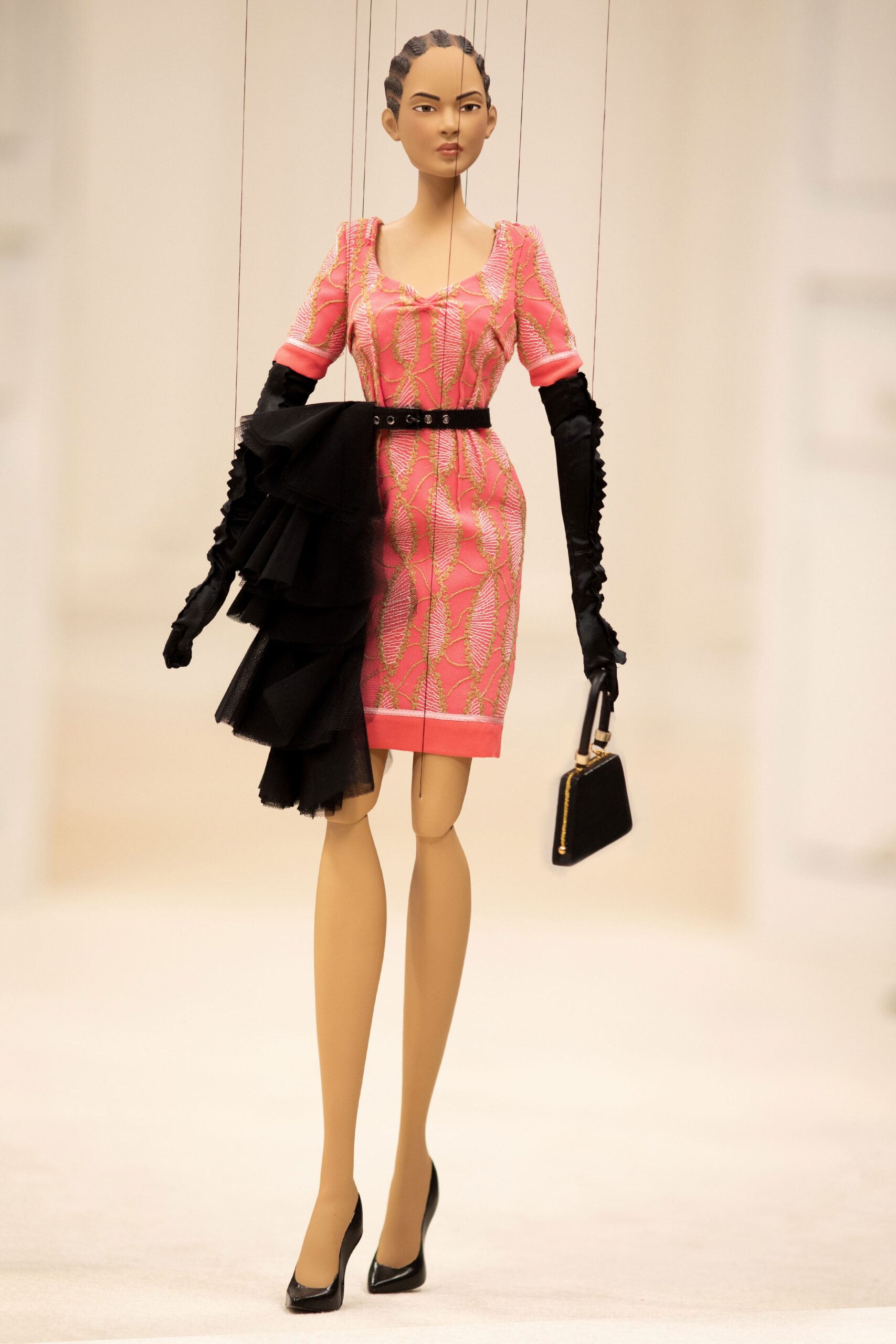 Moschino S/S 21 Look 33