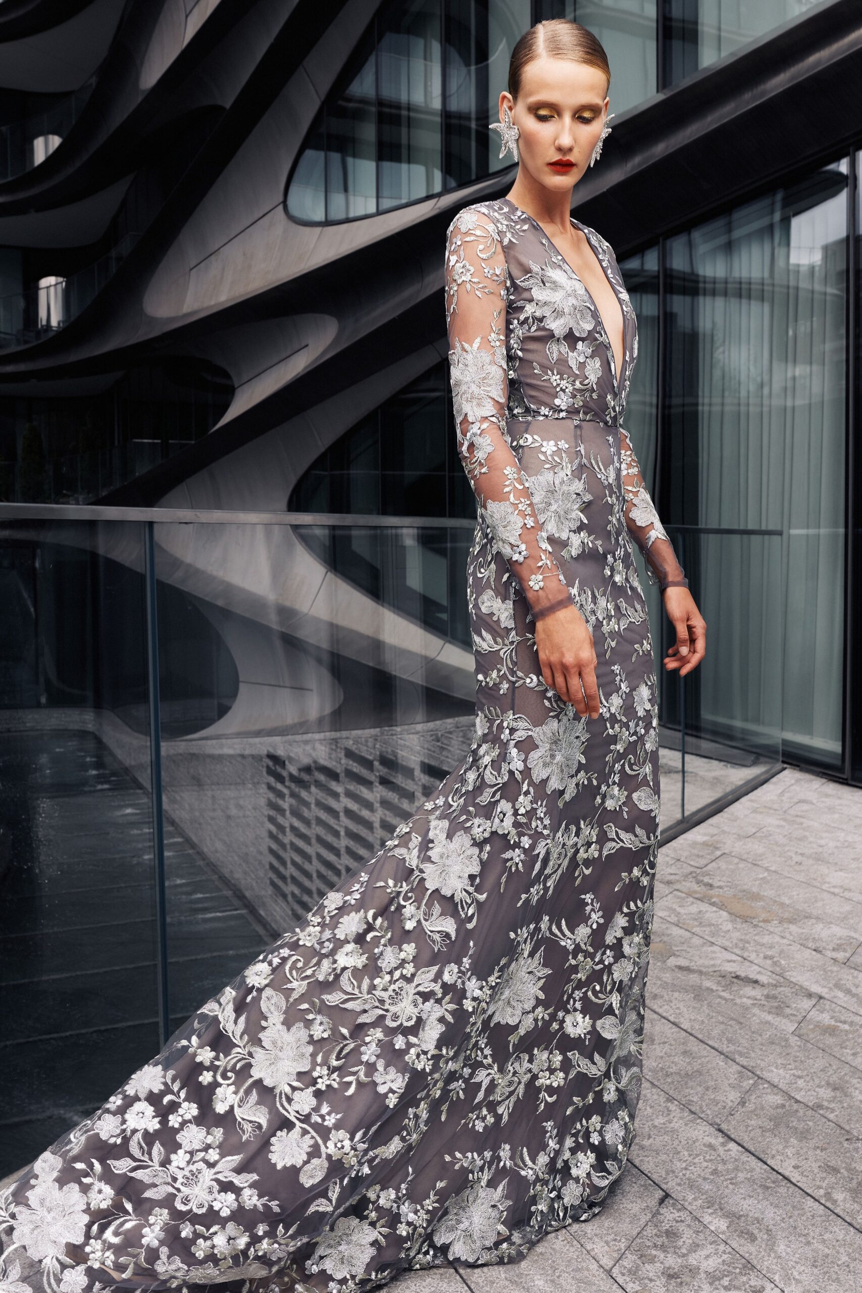 Naeem Khan S/S 21 Look 33