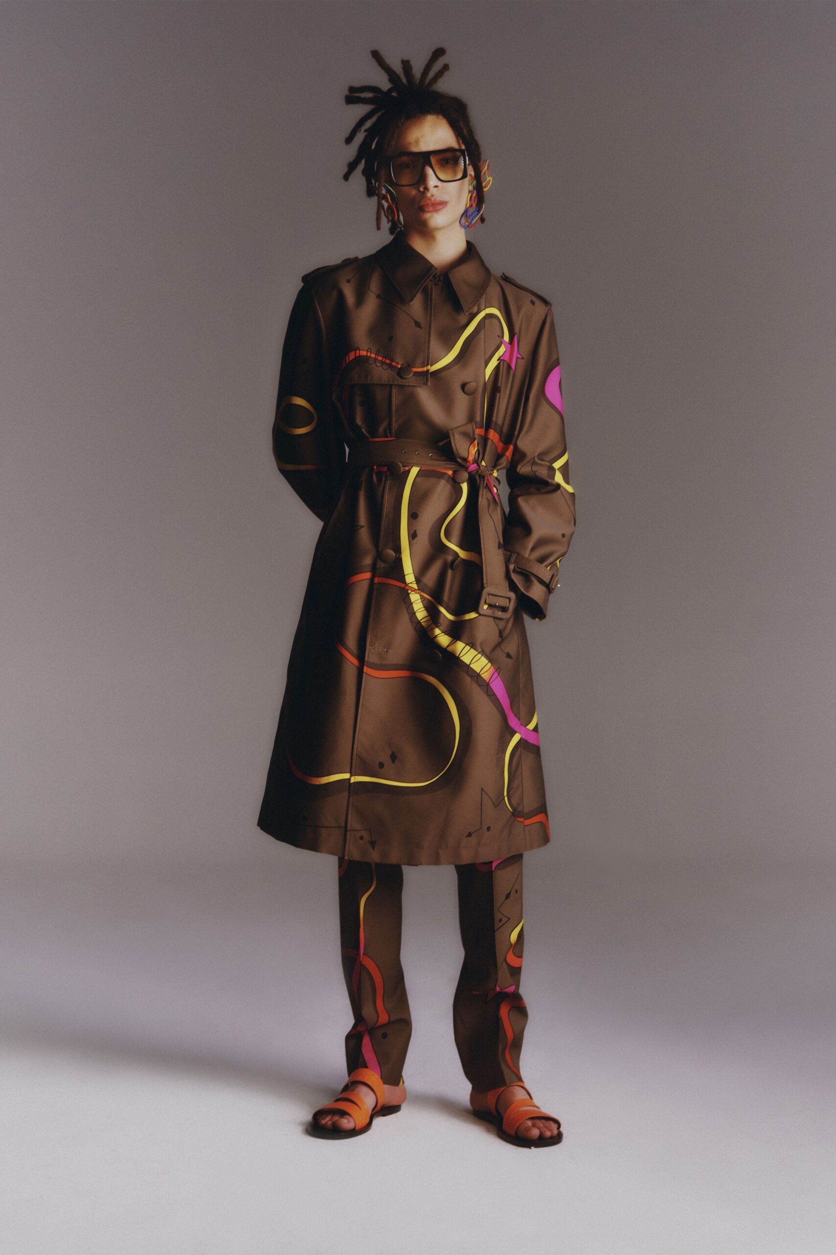 Moschino Resort 23 Look 33