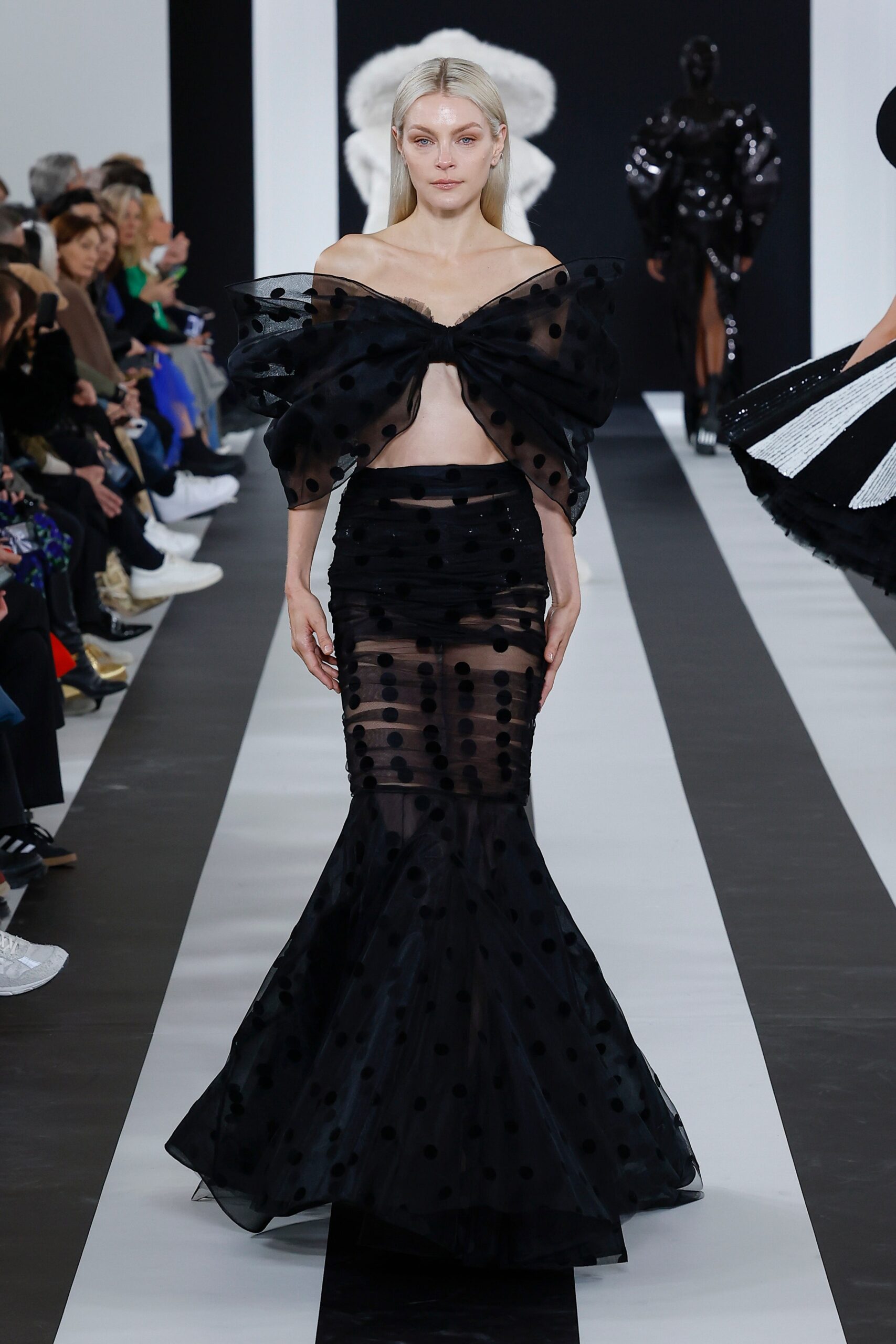 Nina Ricci F/W 23 Look 33