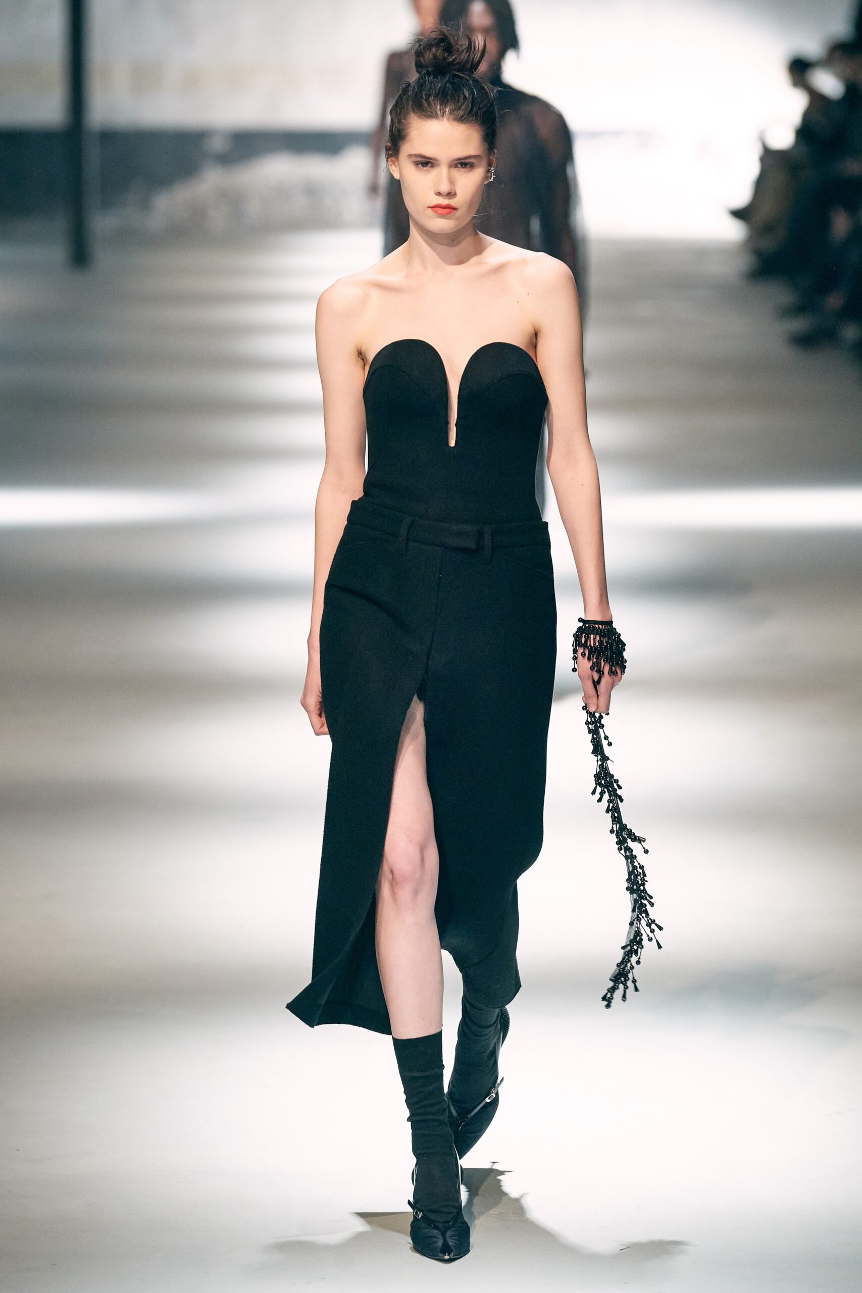 No. 21 F/W 22 Look 33