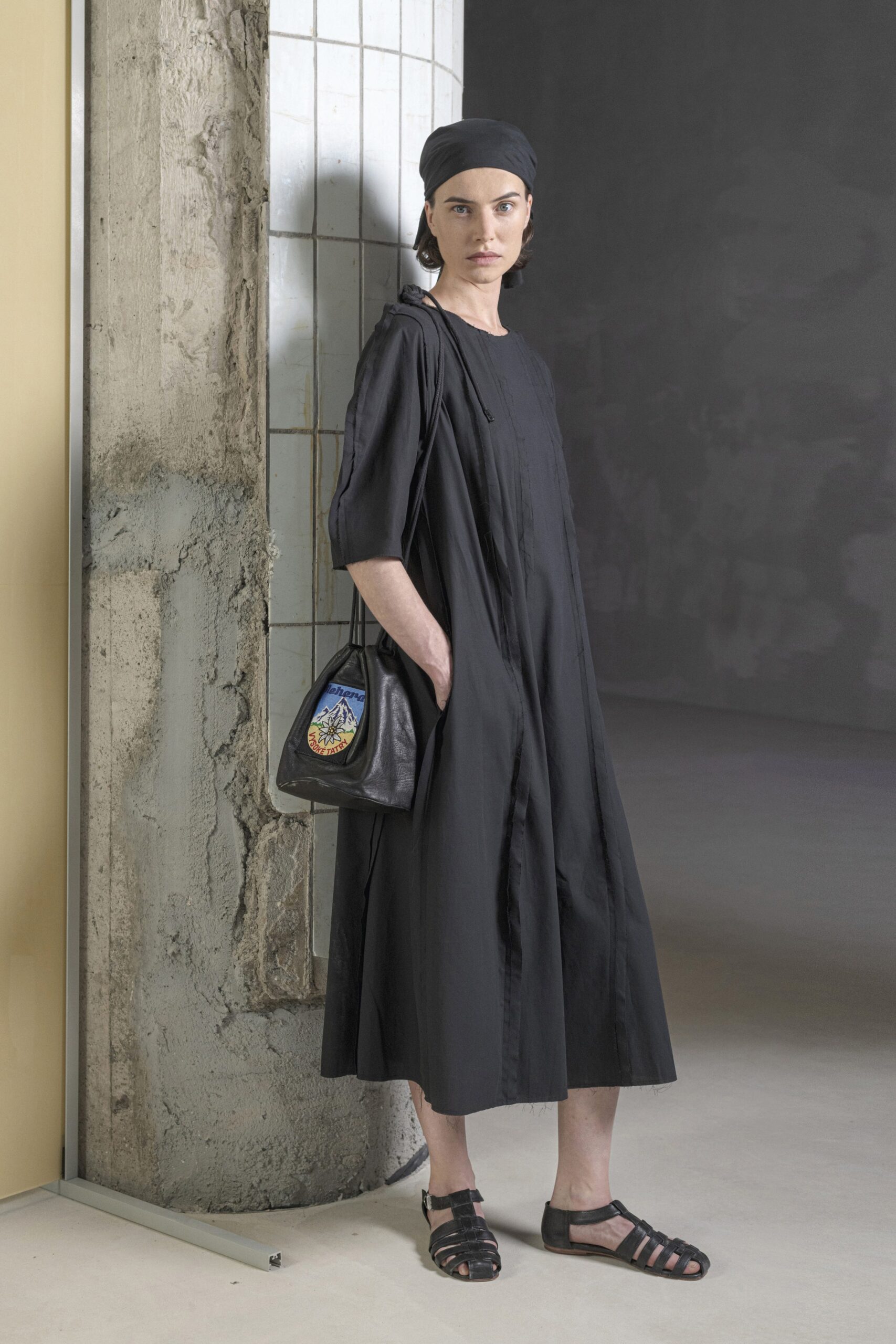 Nehera S/S 22 Look 34