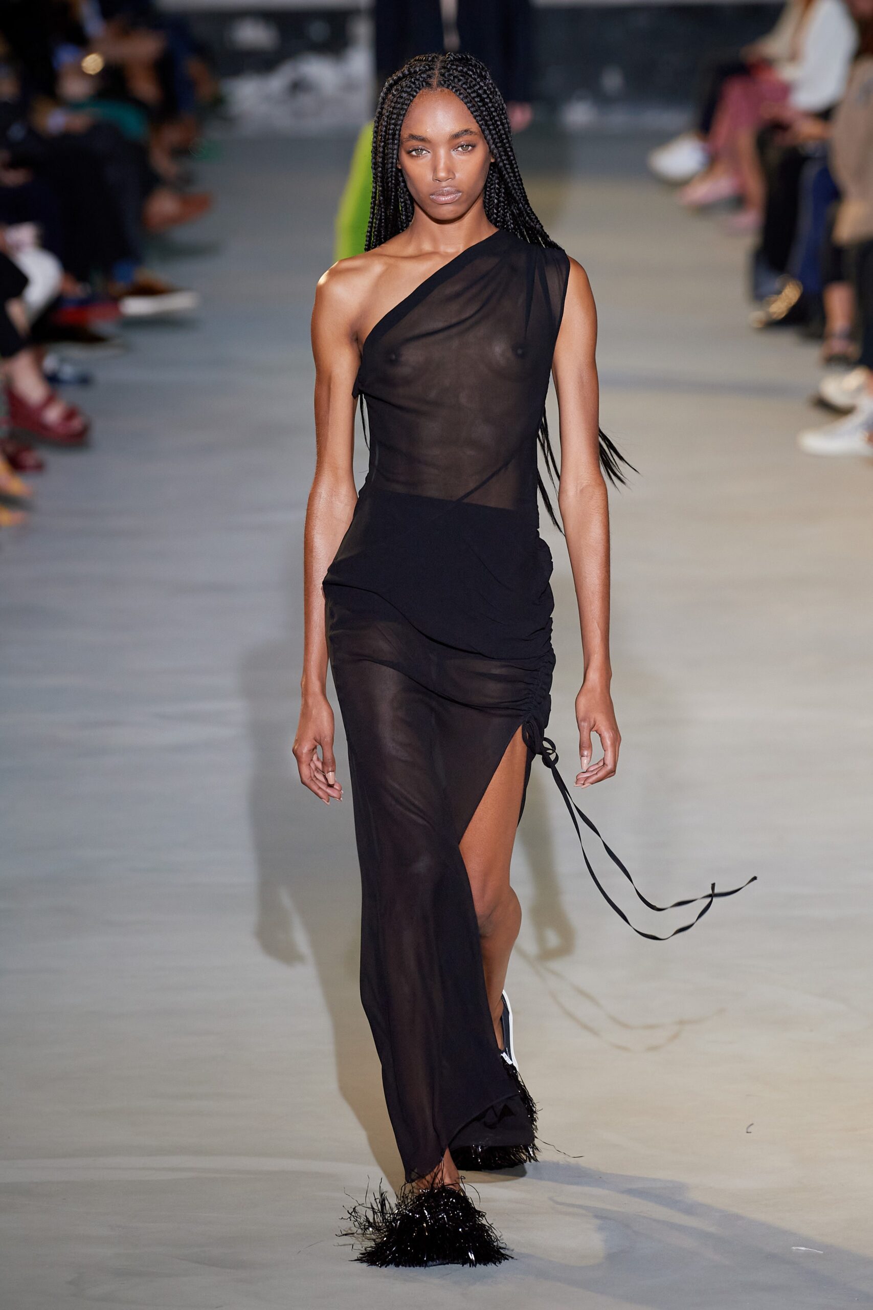 No. 21 S/S 22 Look 34