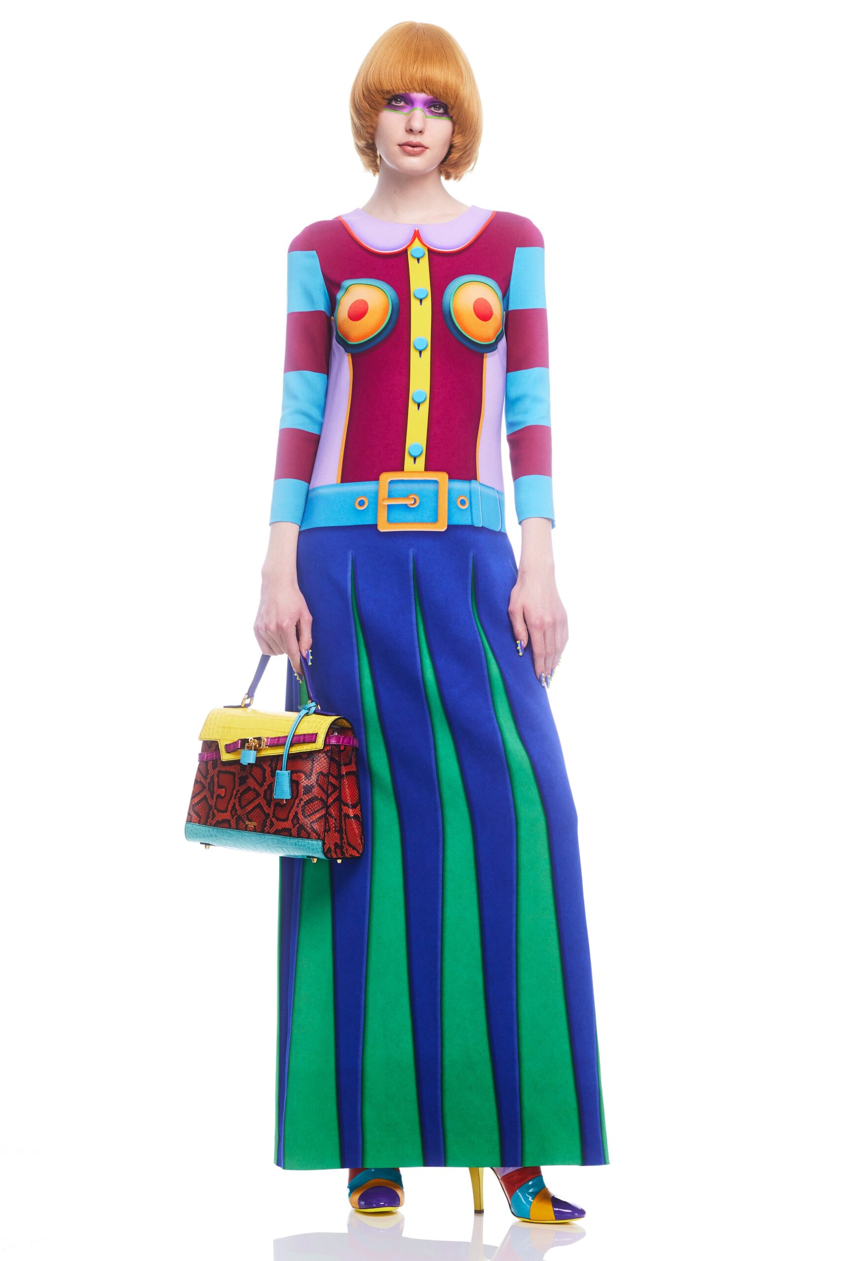 Moschino F/W 22 Look 35