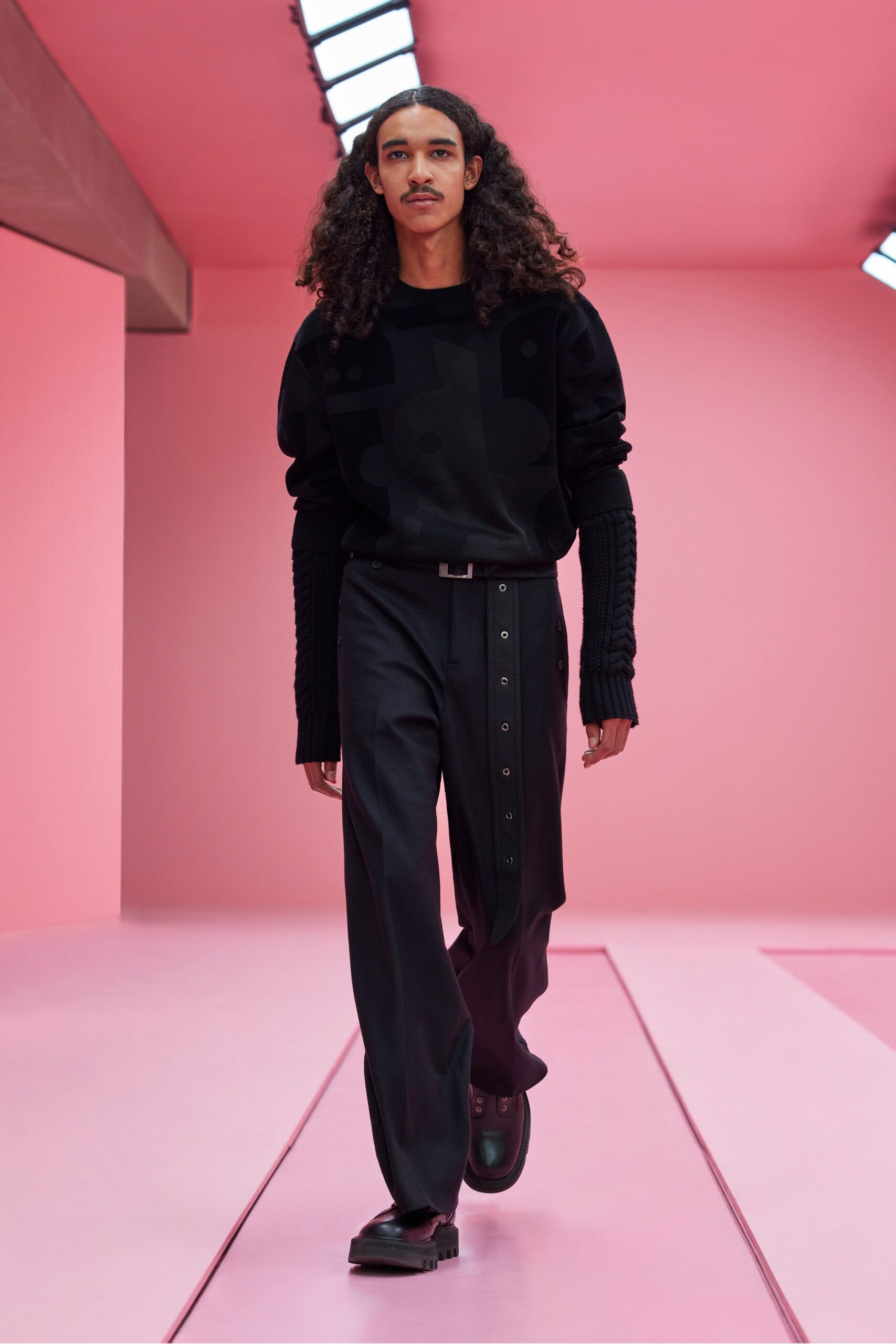 Neil Barrett F/W 22 Menswear Look 35