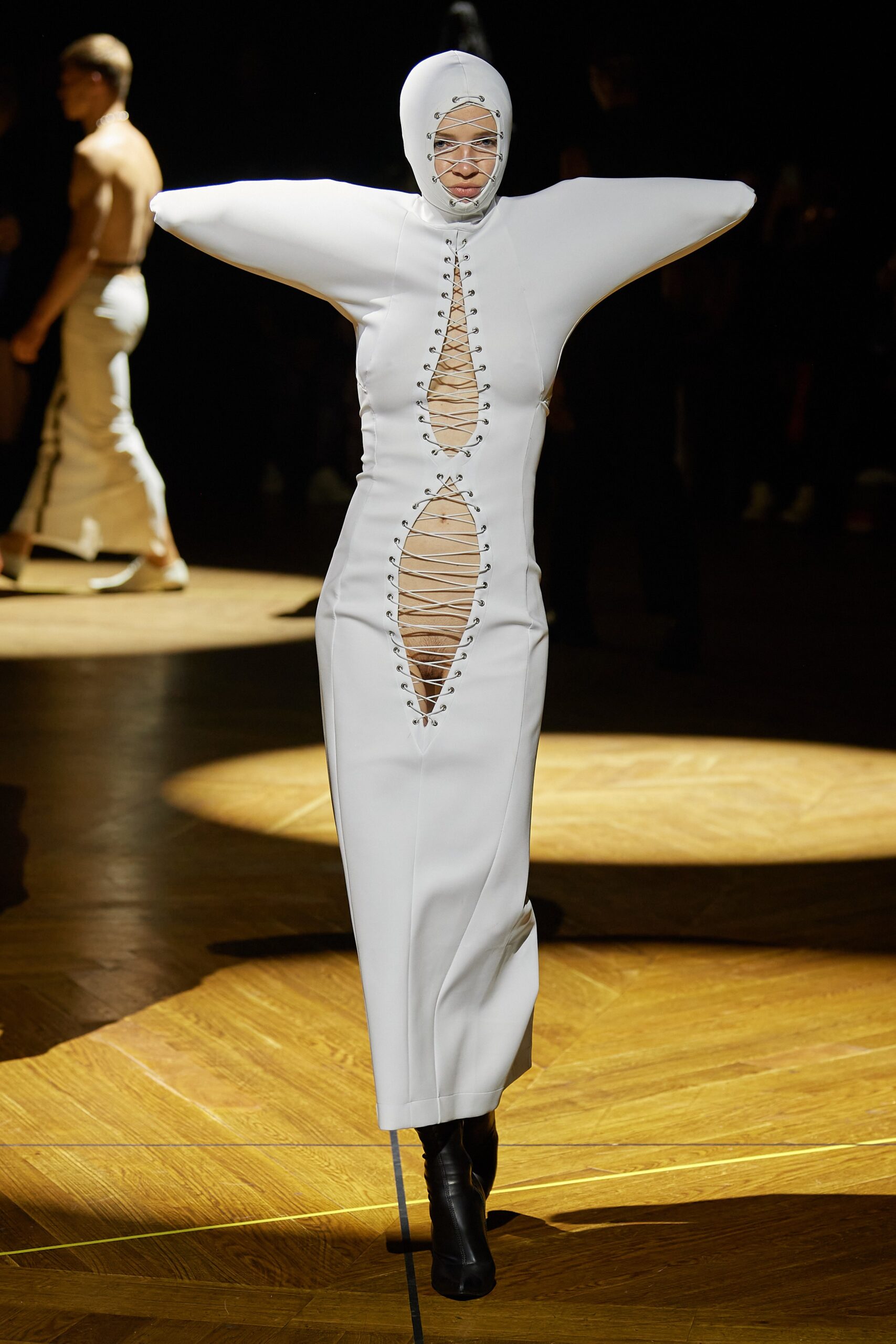 Mowalola S/S 23 Look 35
