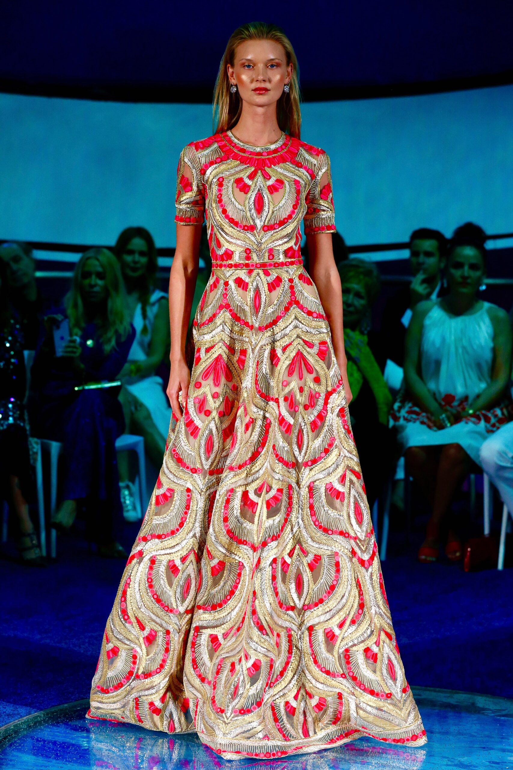 Naeem Khan Resort 23 Look 35