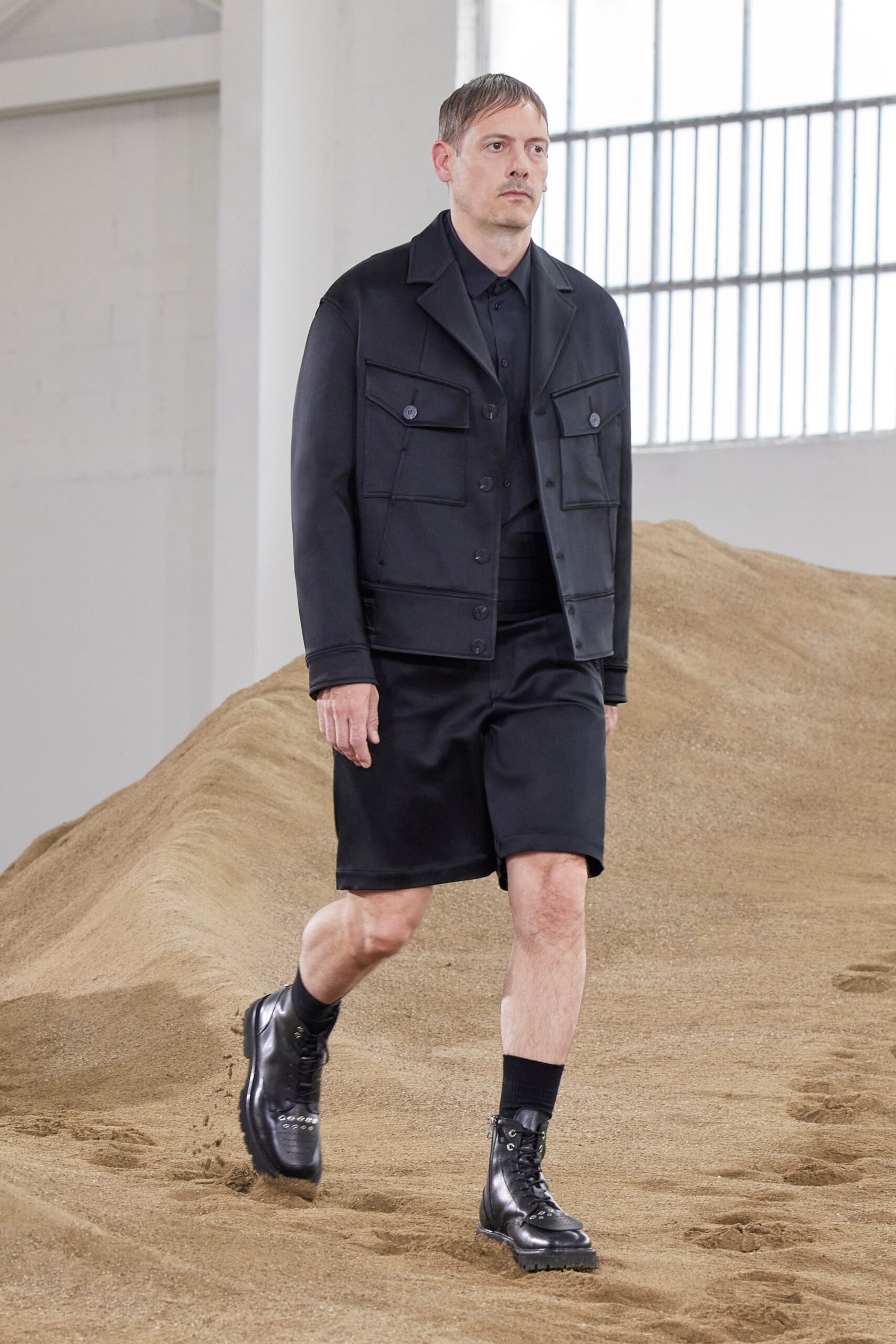 Neil Barrett S/S 23 Menswear Look 35