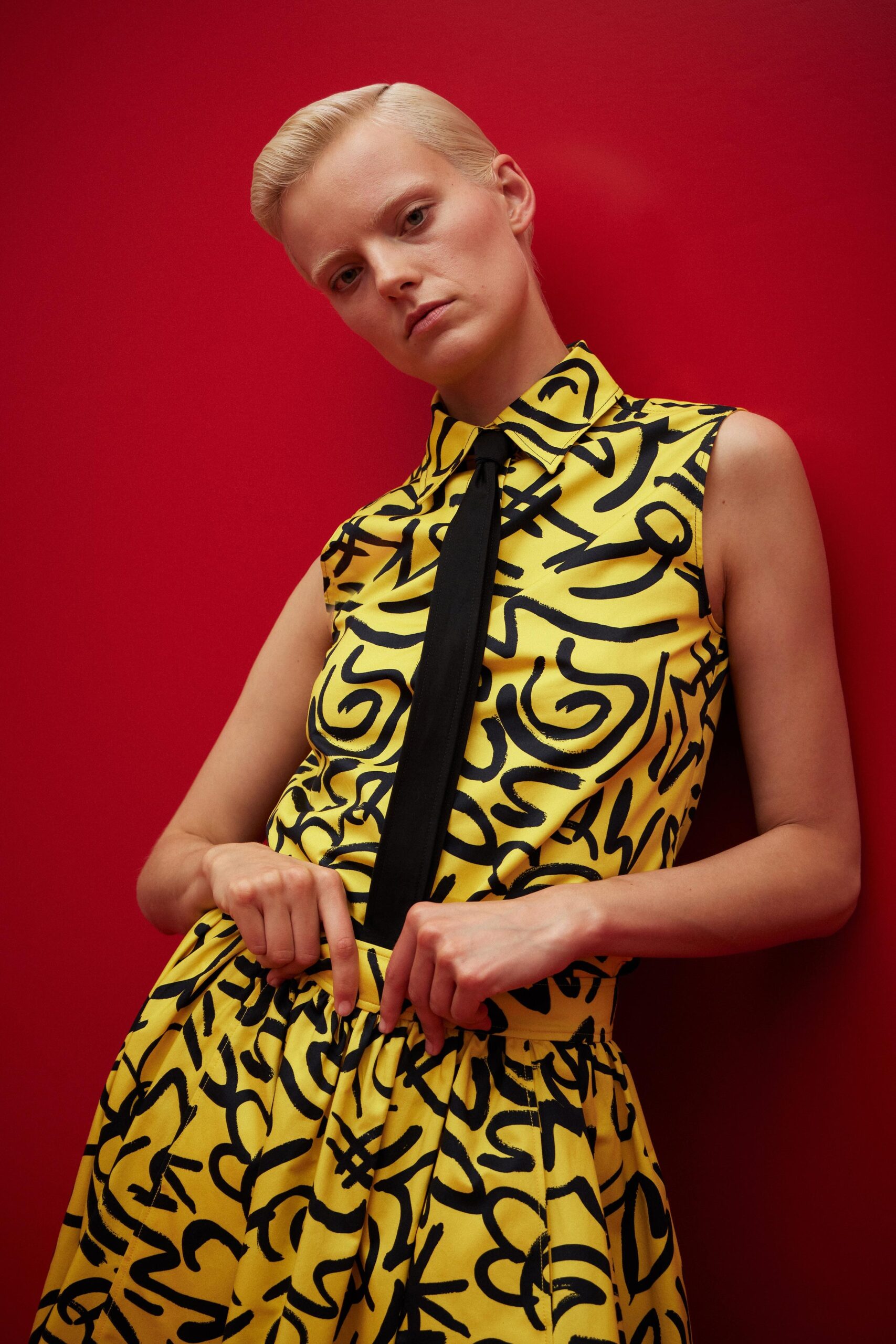 Moschino Resort 24 Look 36