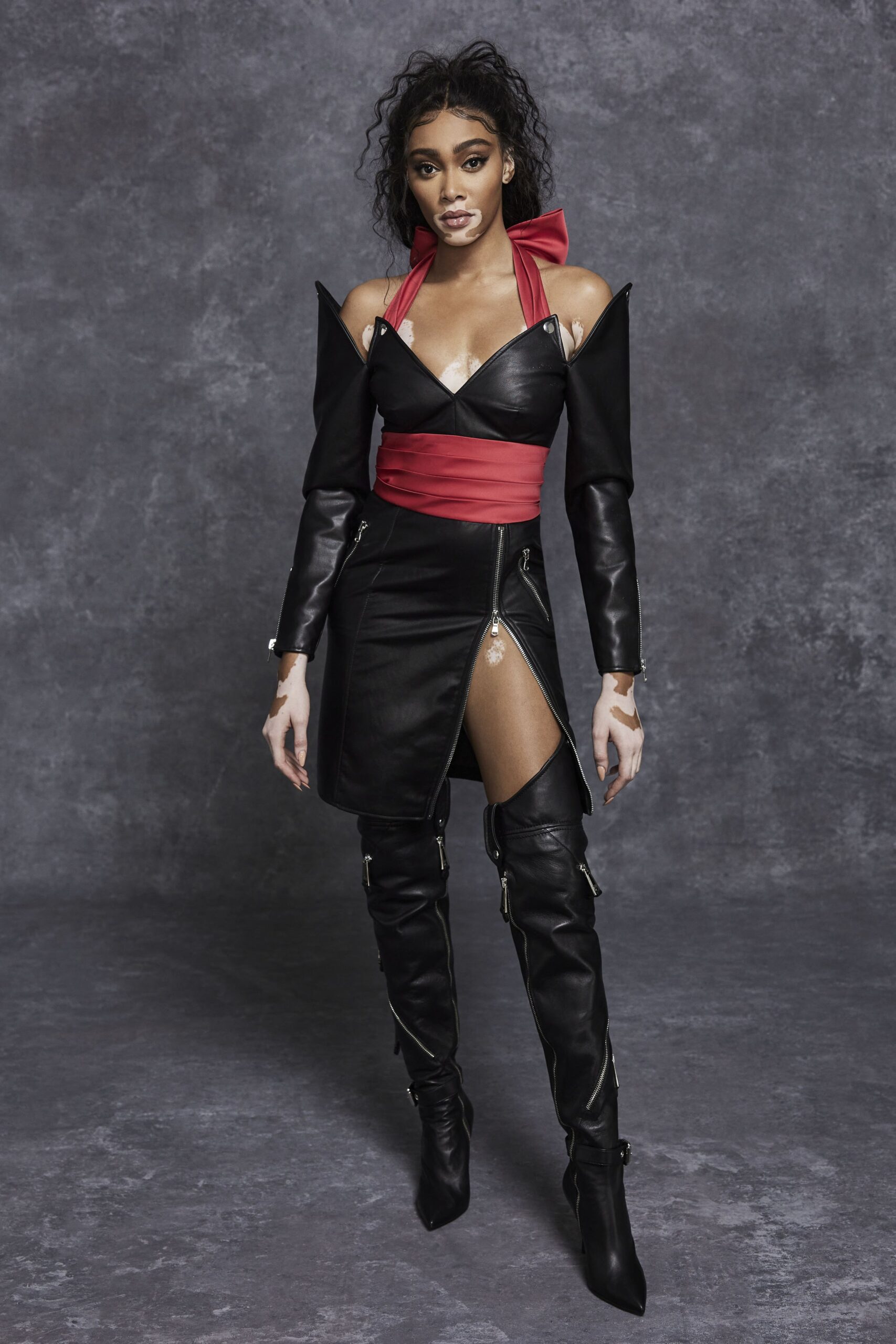 Moschino F/W 21 Look 38