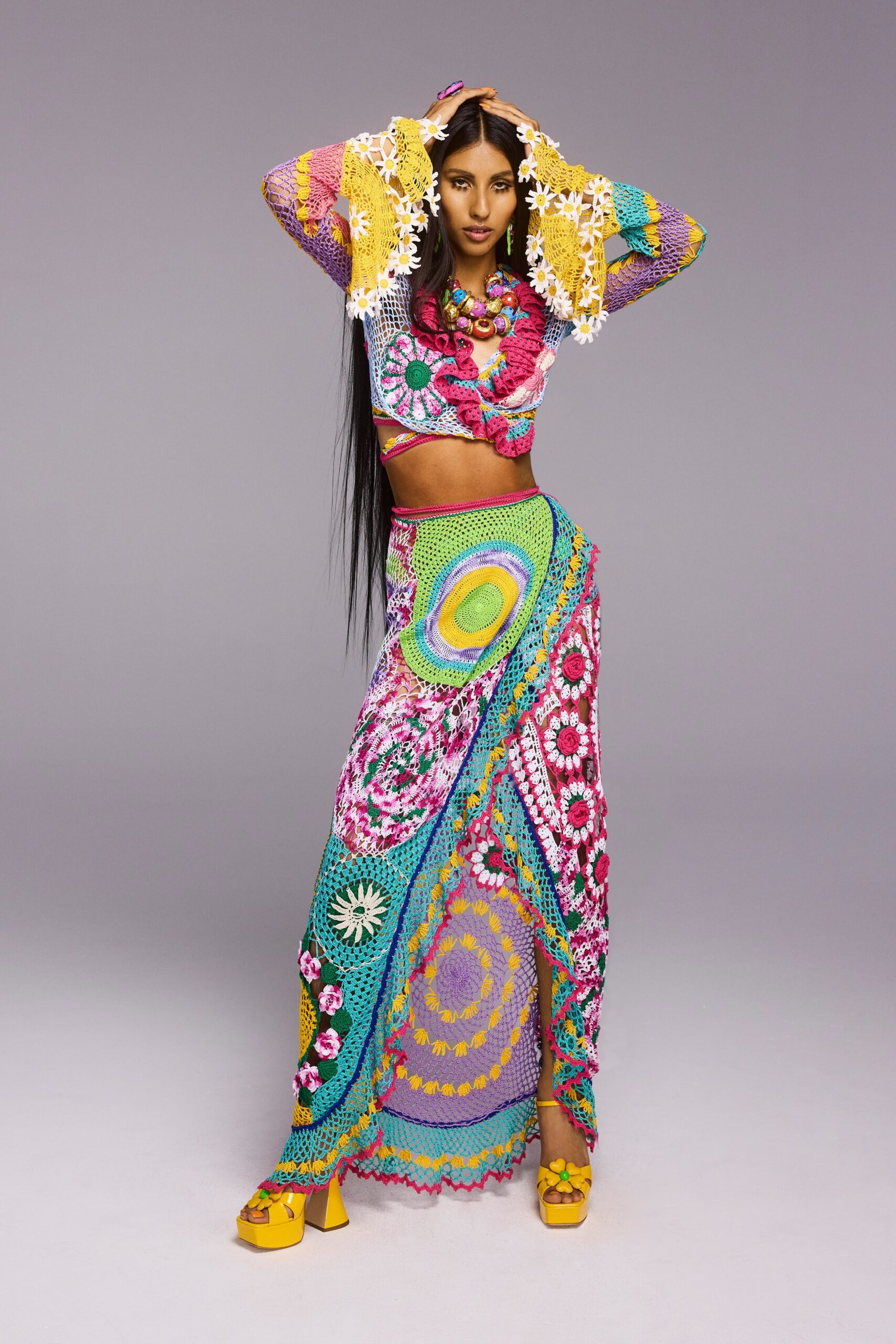 Moschino Resort 23 Look 38