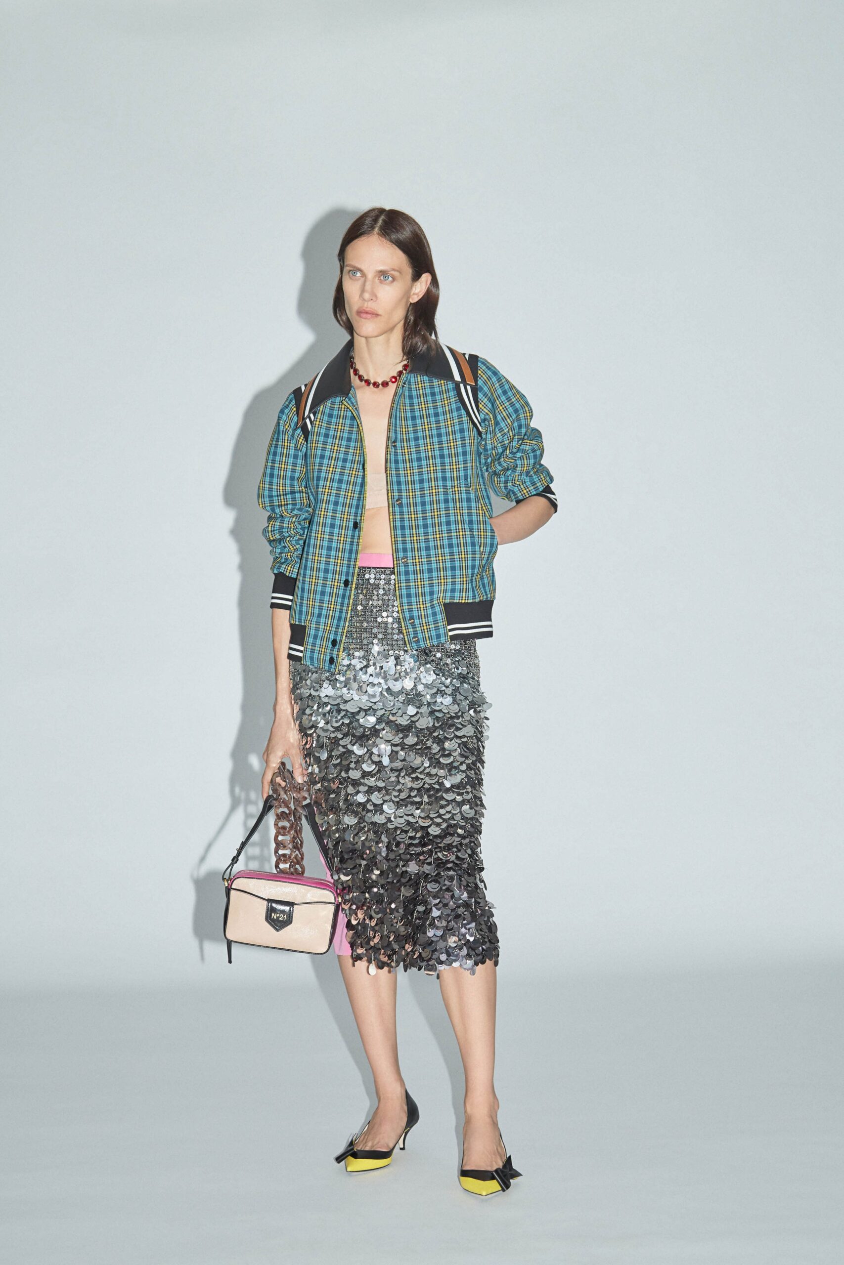 No. 21 Resort 19 Look 38