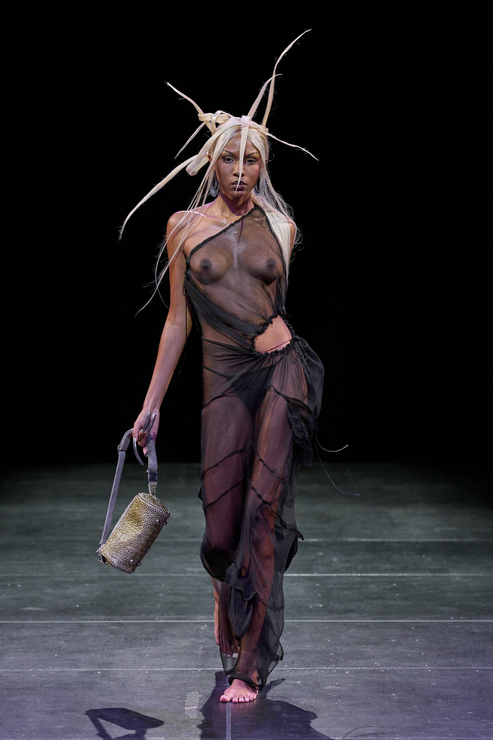 No Sesso S/S 23 Look 38