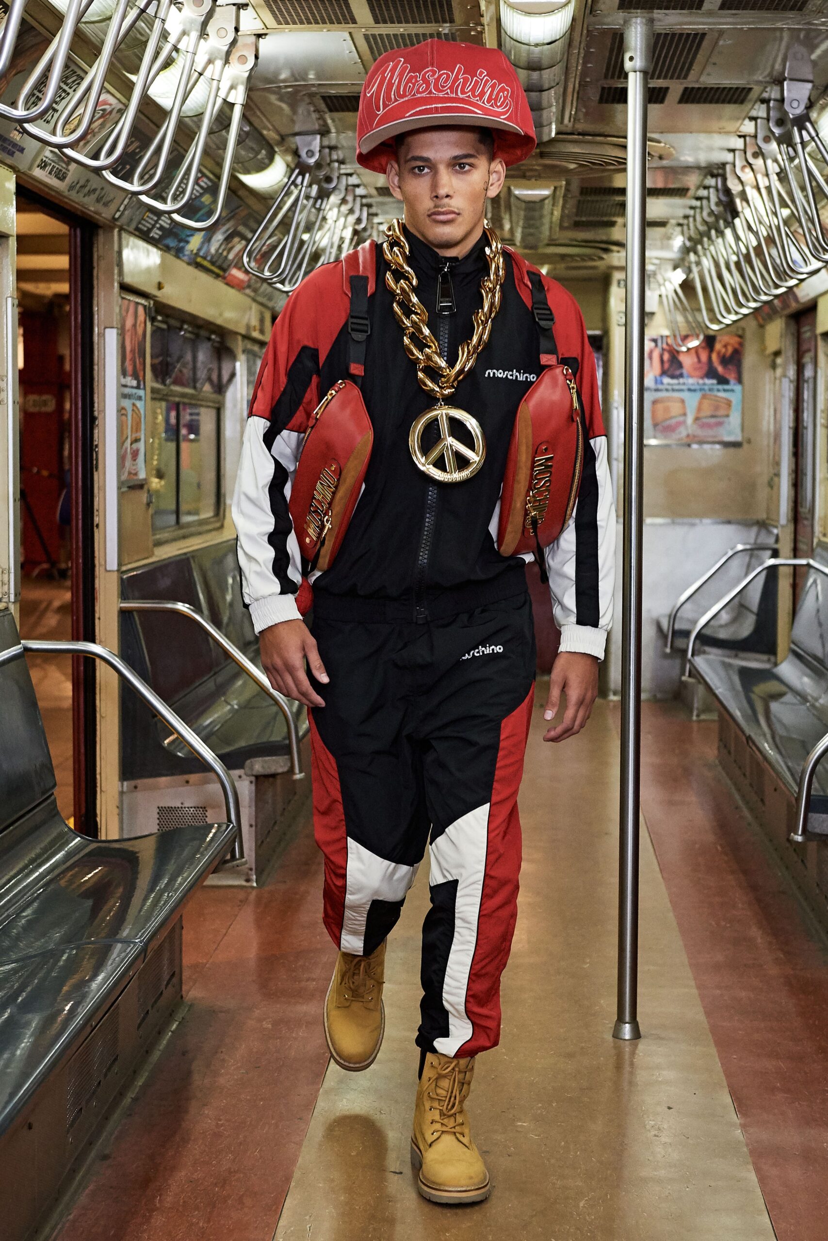 Moschino F/W 20 Menswear Look 39
