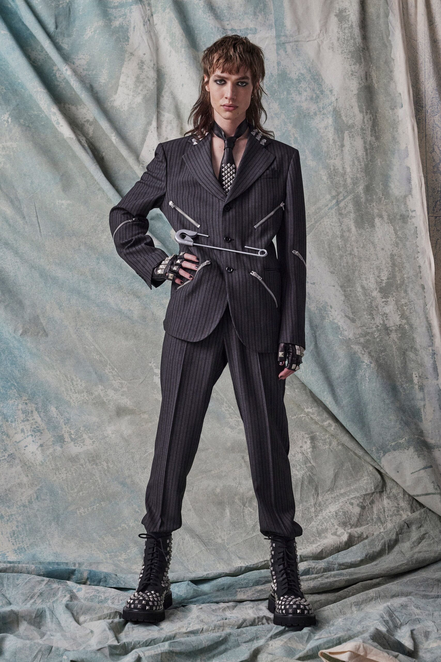 Moschino F/W 23 Look 39