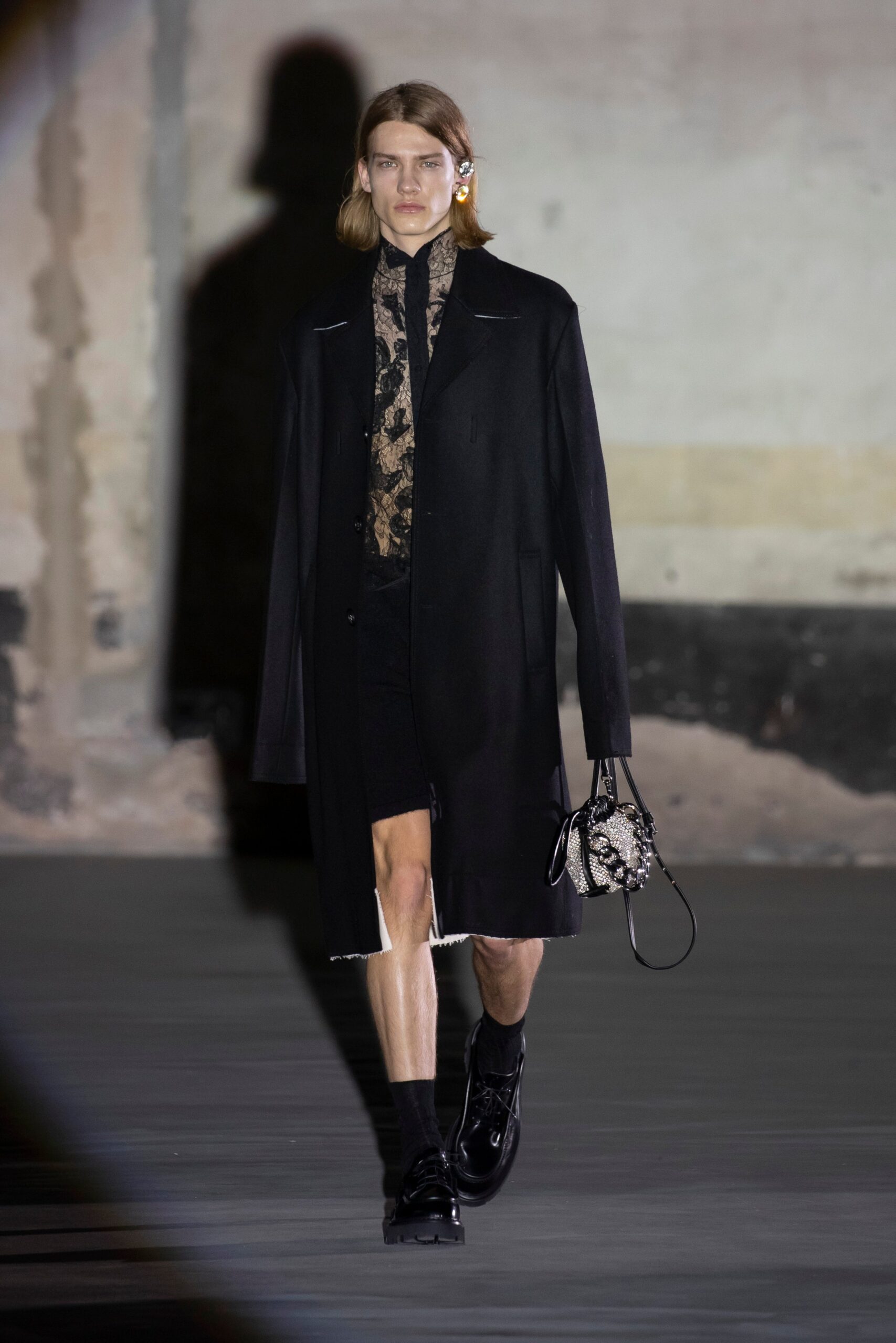 No. 21 F/W 21 Look 40