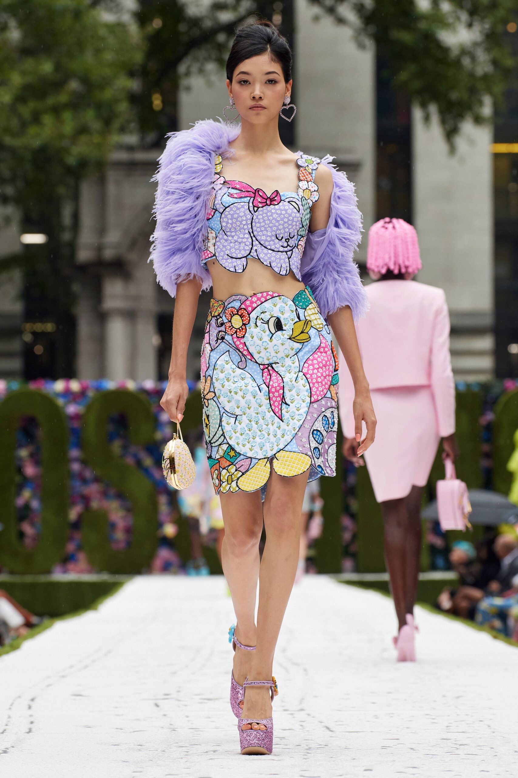 Moschino S/S 22 Look 41