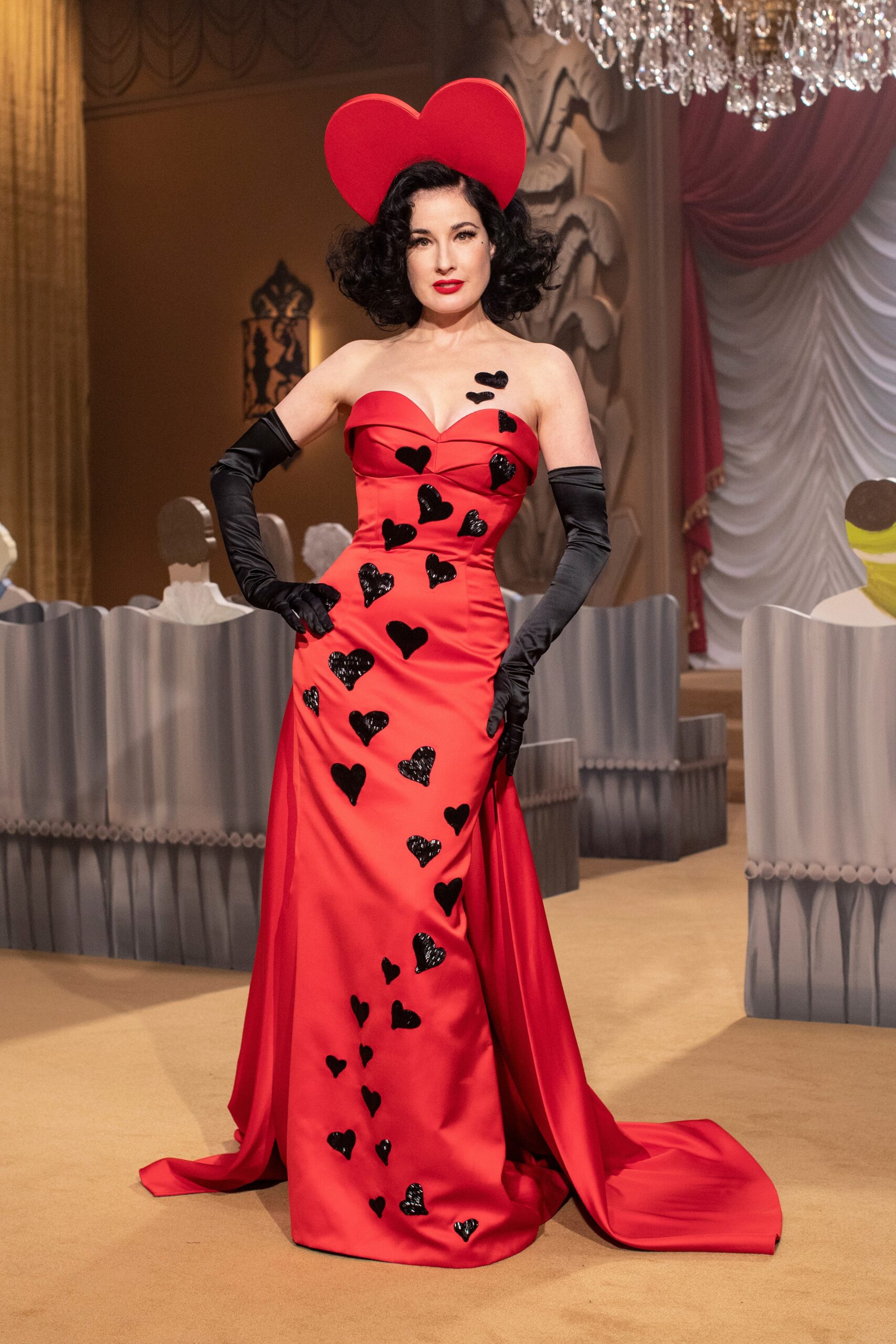 Moschino F/W 21 Look 41