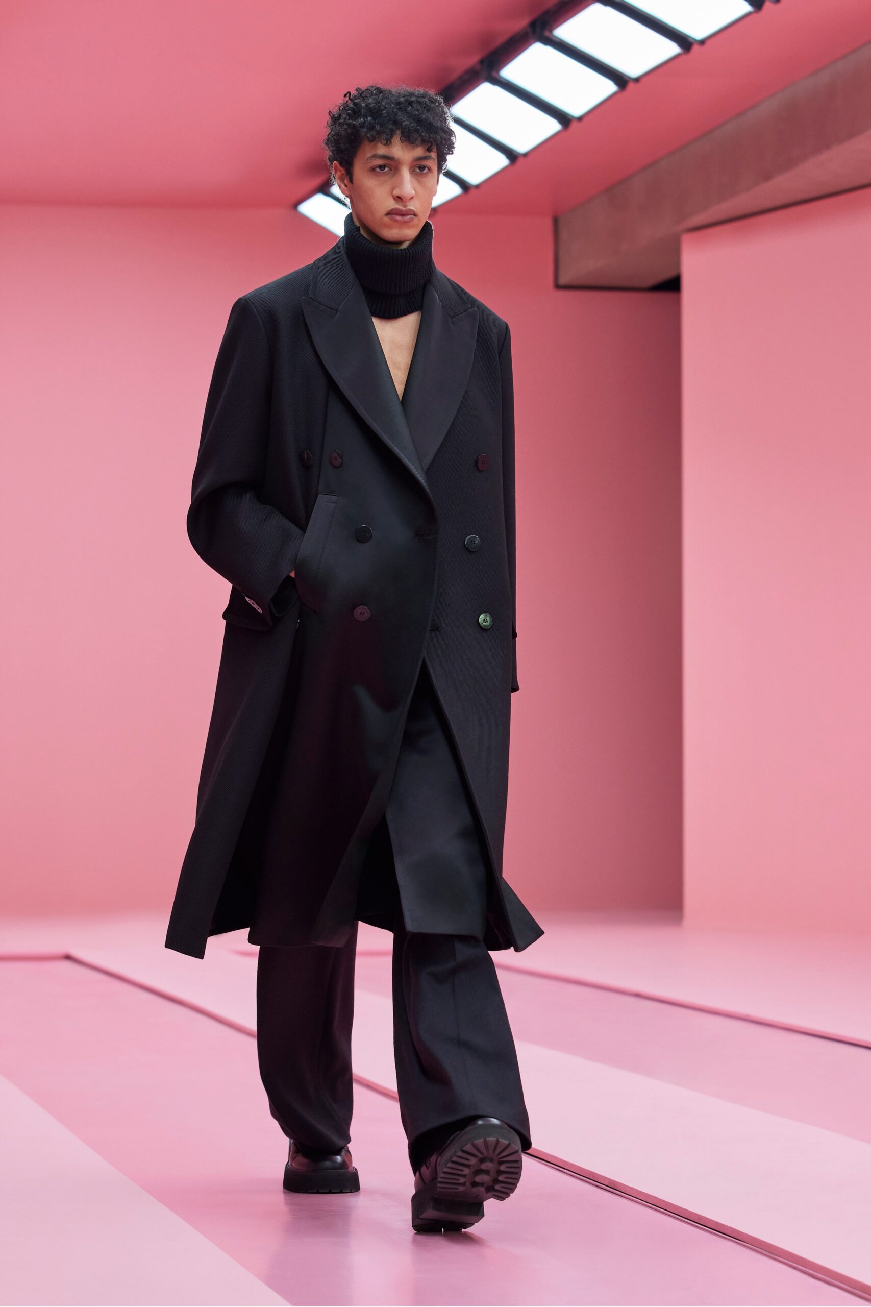 Neil Barrett F/W 22 Menswear Look 42