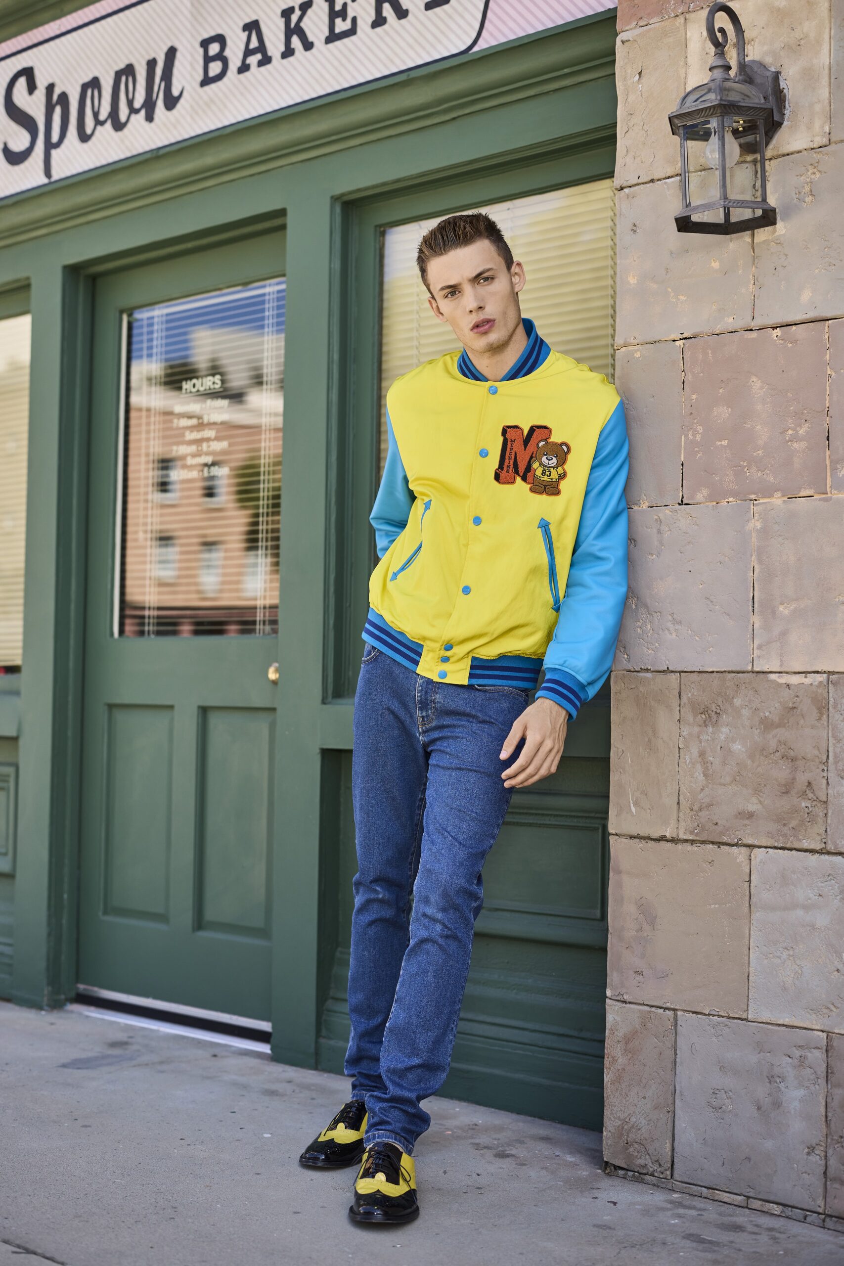 Moschino Resort 22 Look 45