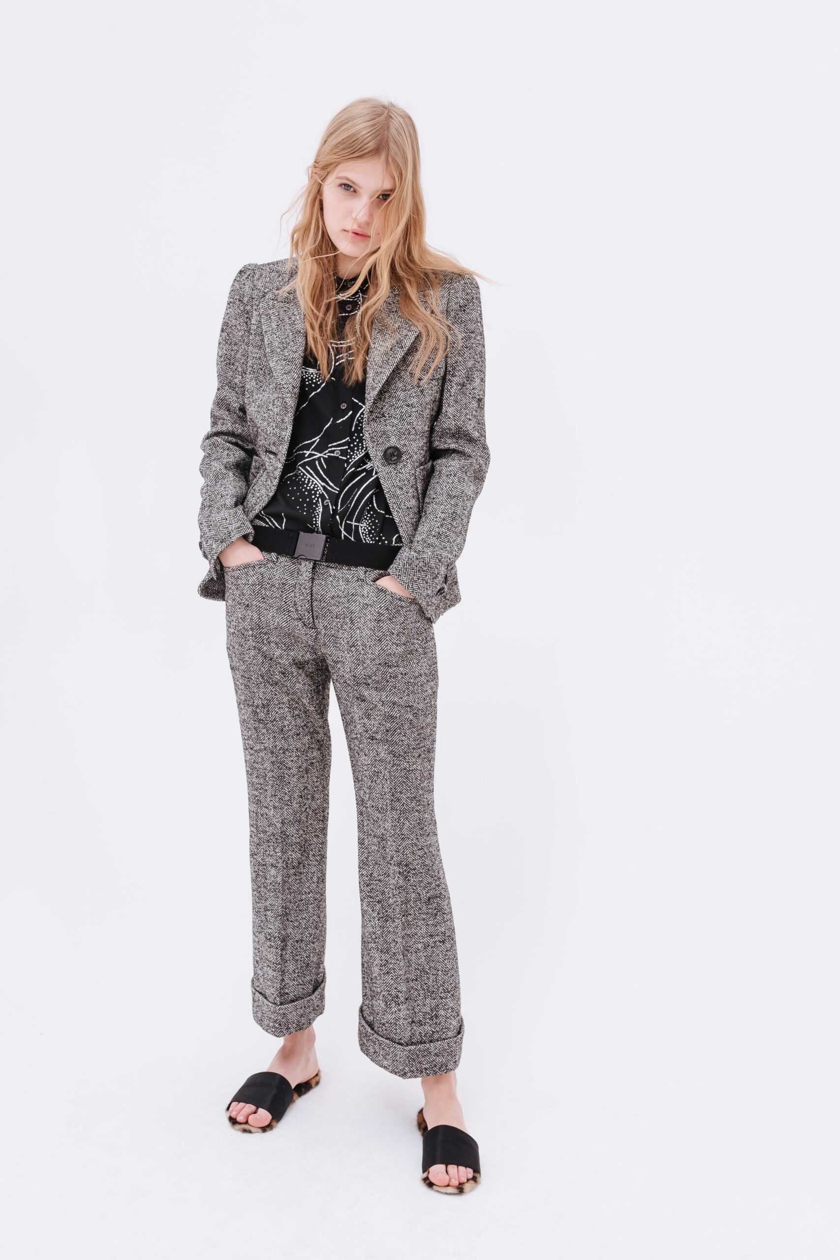 No. 21 F/W 19 Look 34