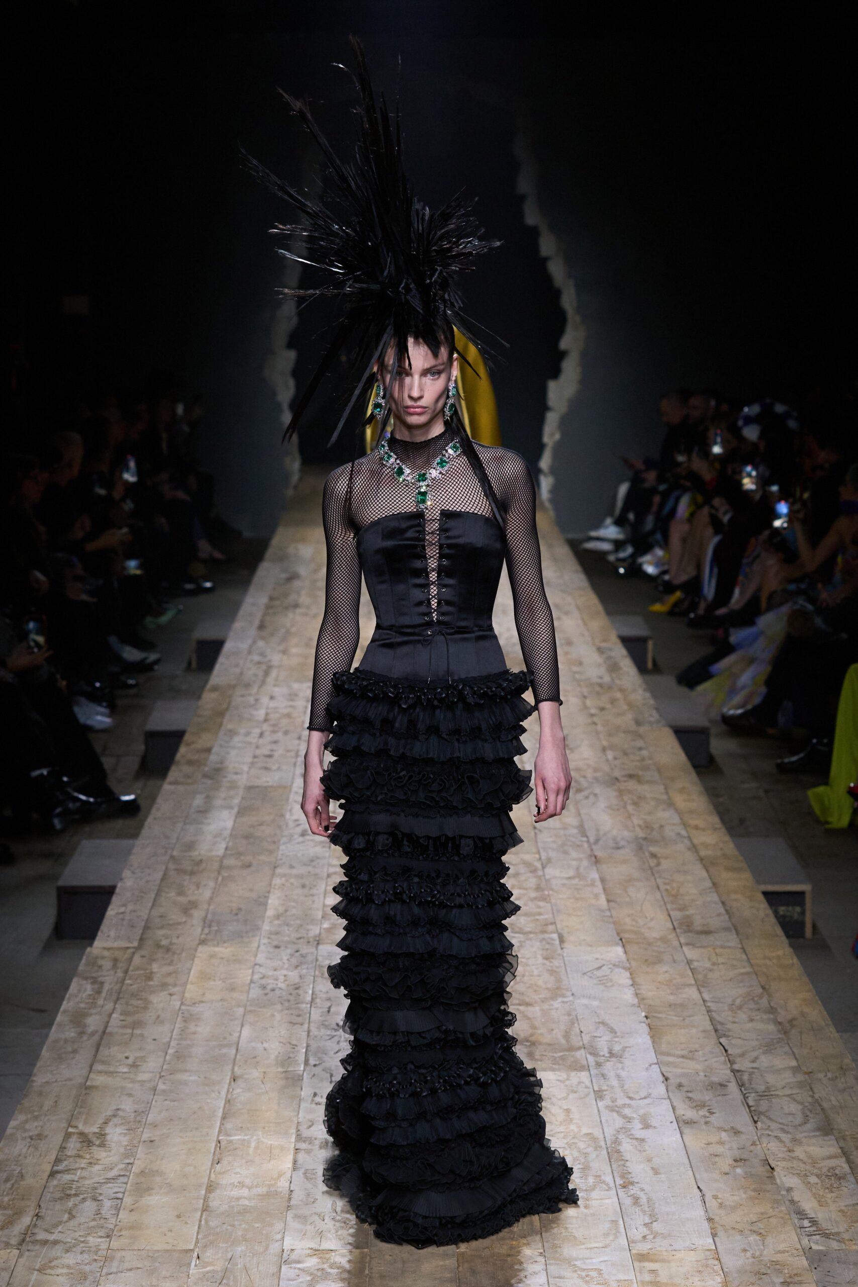 Moschino F/W 23 Look 46