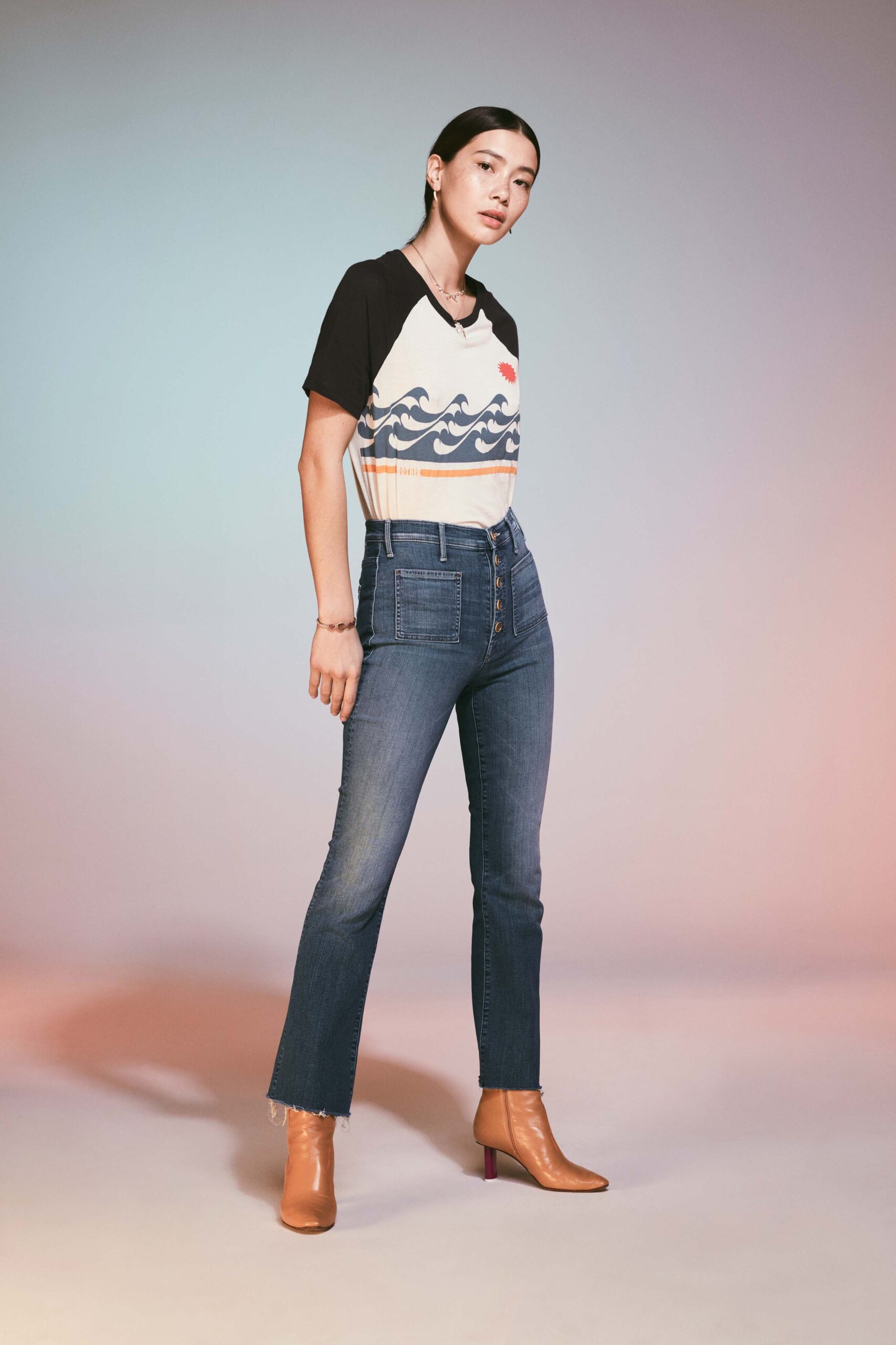 Mother Resort 19 Look 50