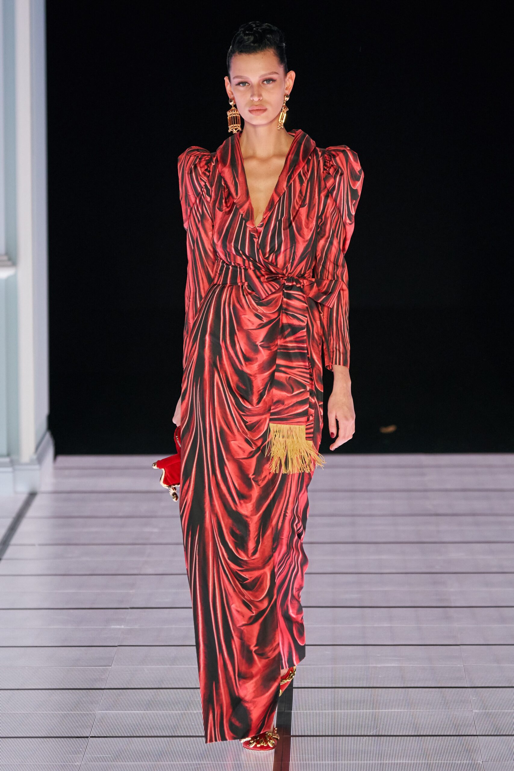 Moschino F/W 22 Look 51