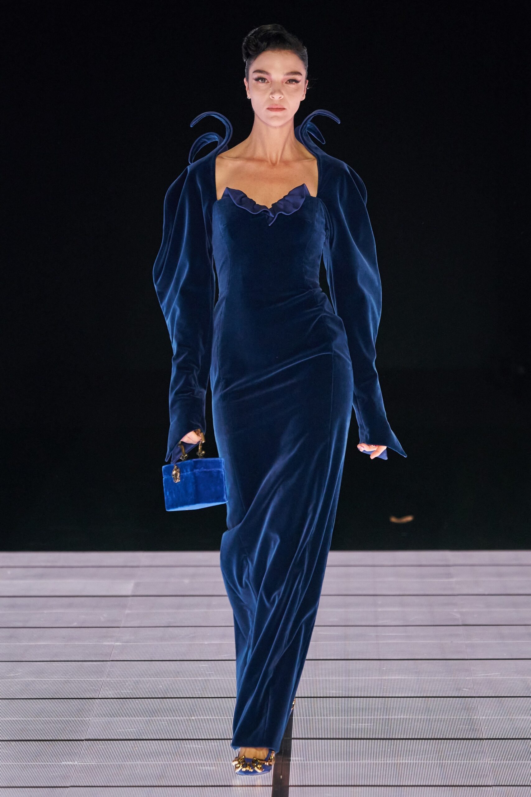 Moschino F/W 22 Look 52