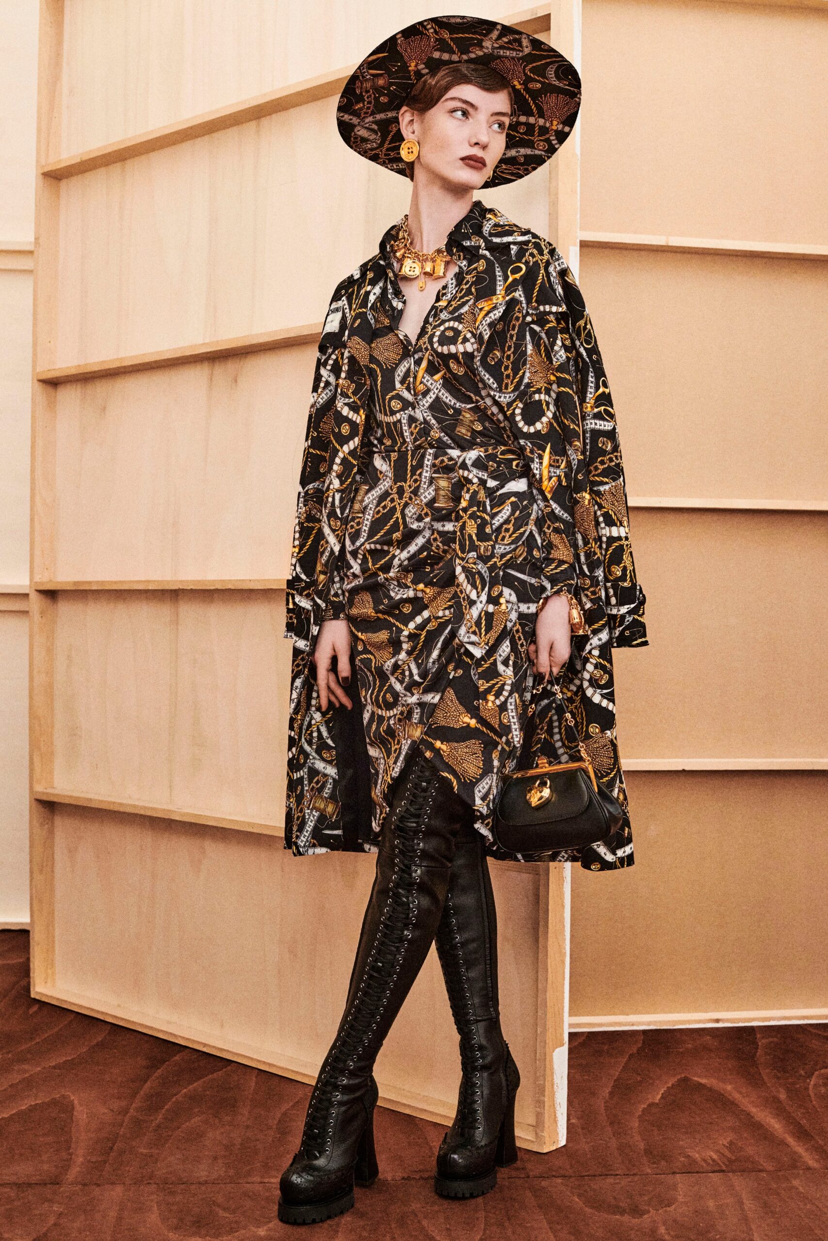 Moschino F/W 23 Menswear Look 54