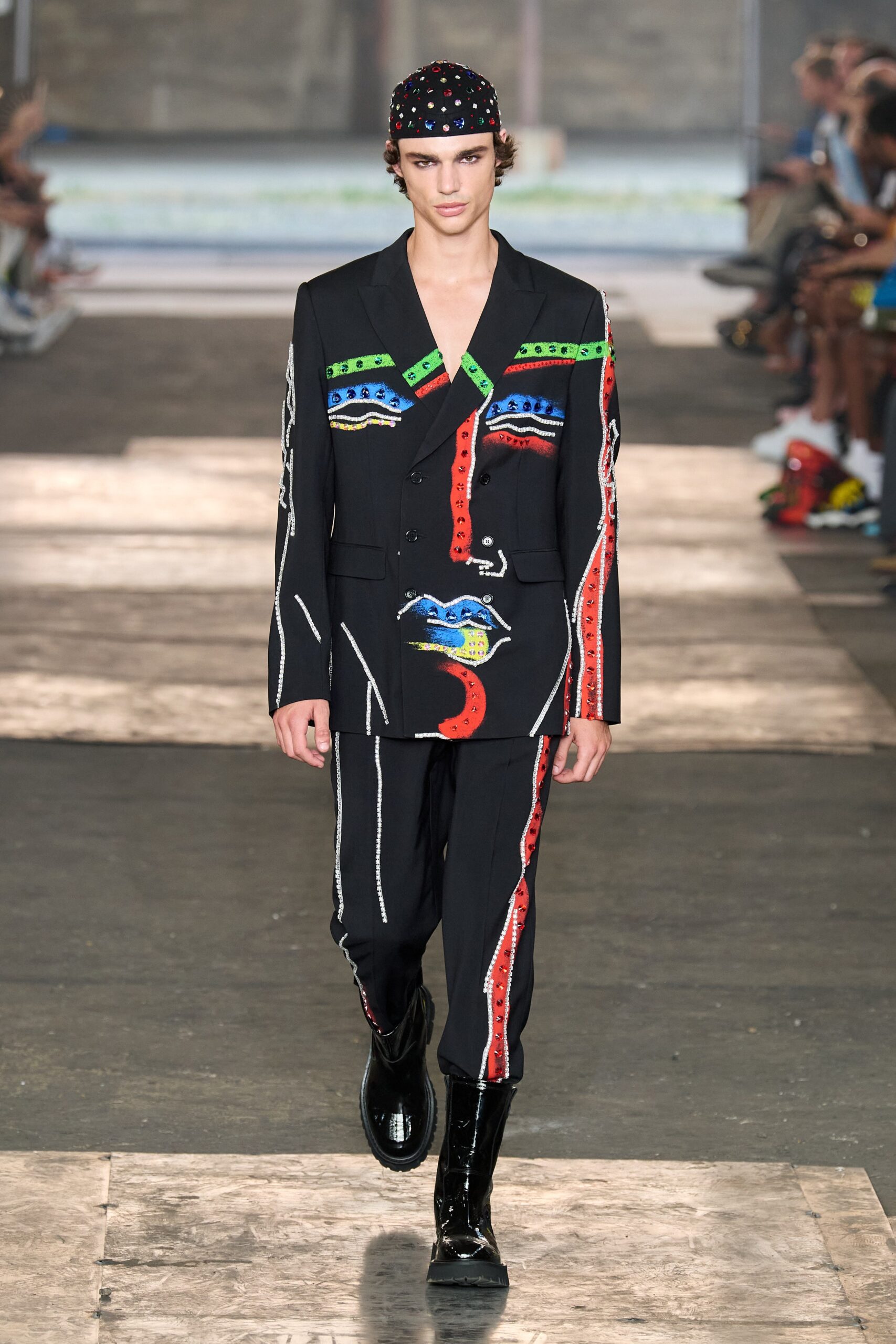 Moschino S/S 23 Menswear Look 54