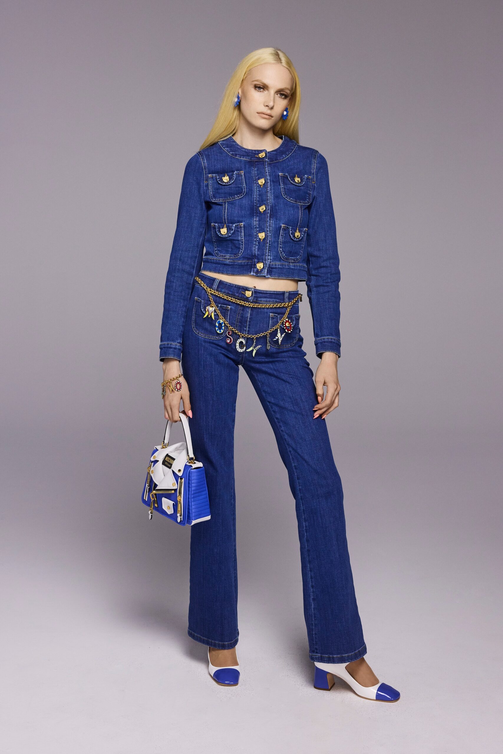 Moschino Resort 23 Look 55