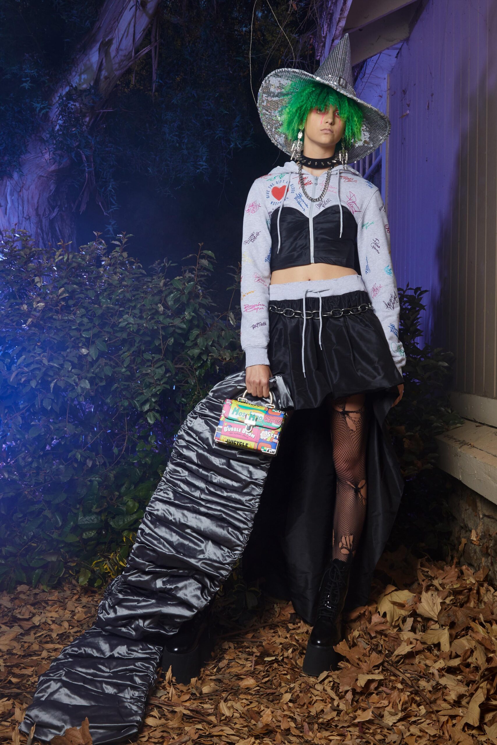 Moschino Resort 20 Look 56