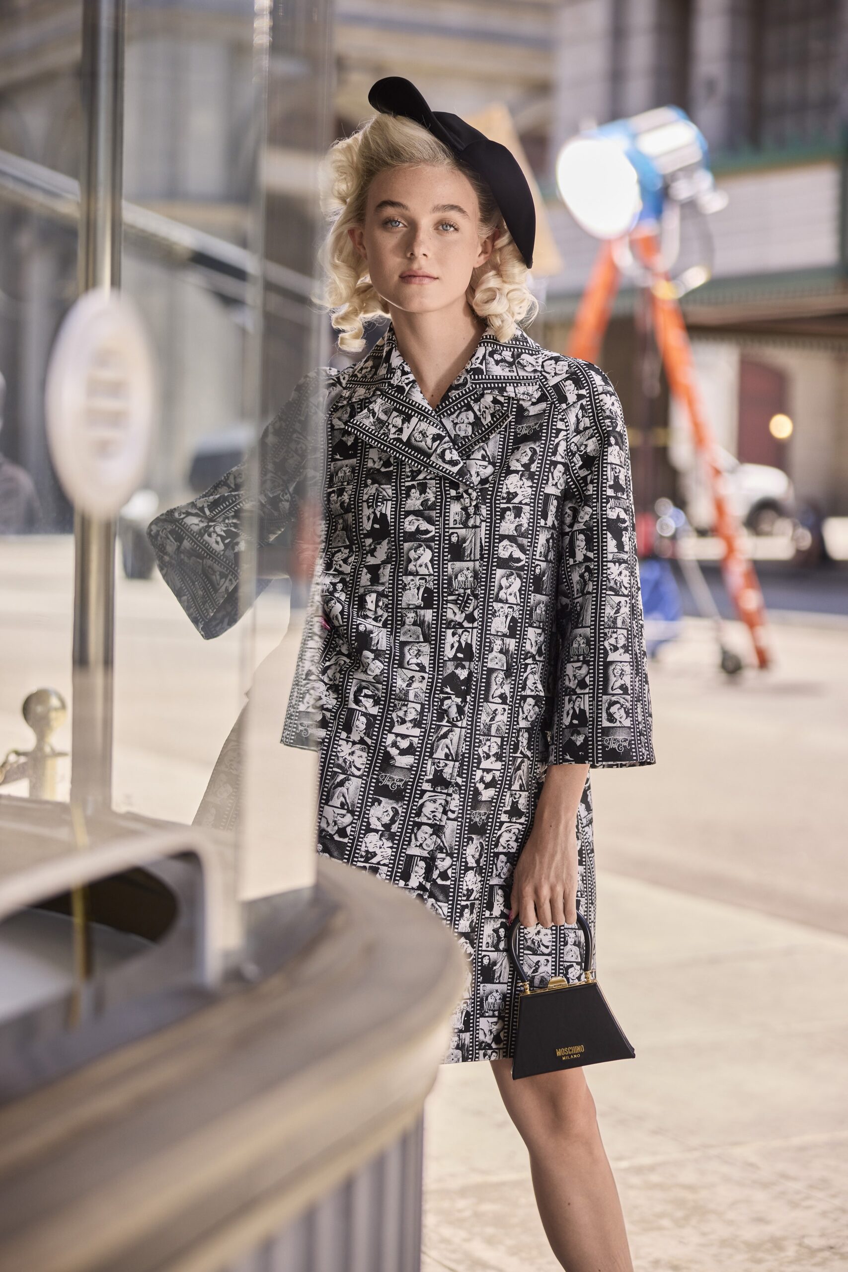 Moschino Resort 22 Look 57