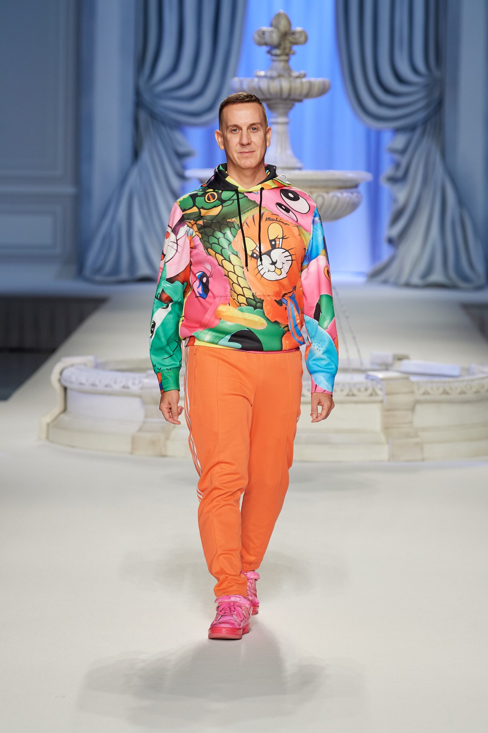 Moschino S/S 23 Look 64
